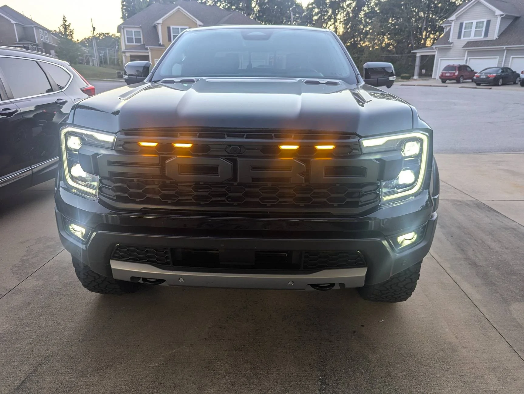 Ford Ranger Amber Lights for top of Ranger Raptor grille? PXL_20241002_235556964