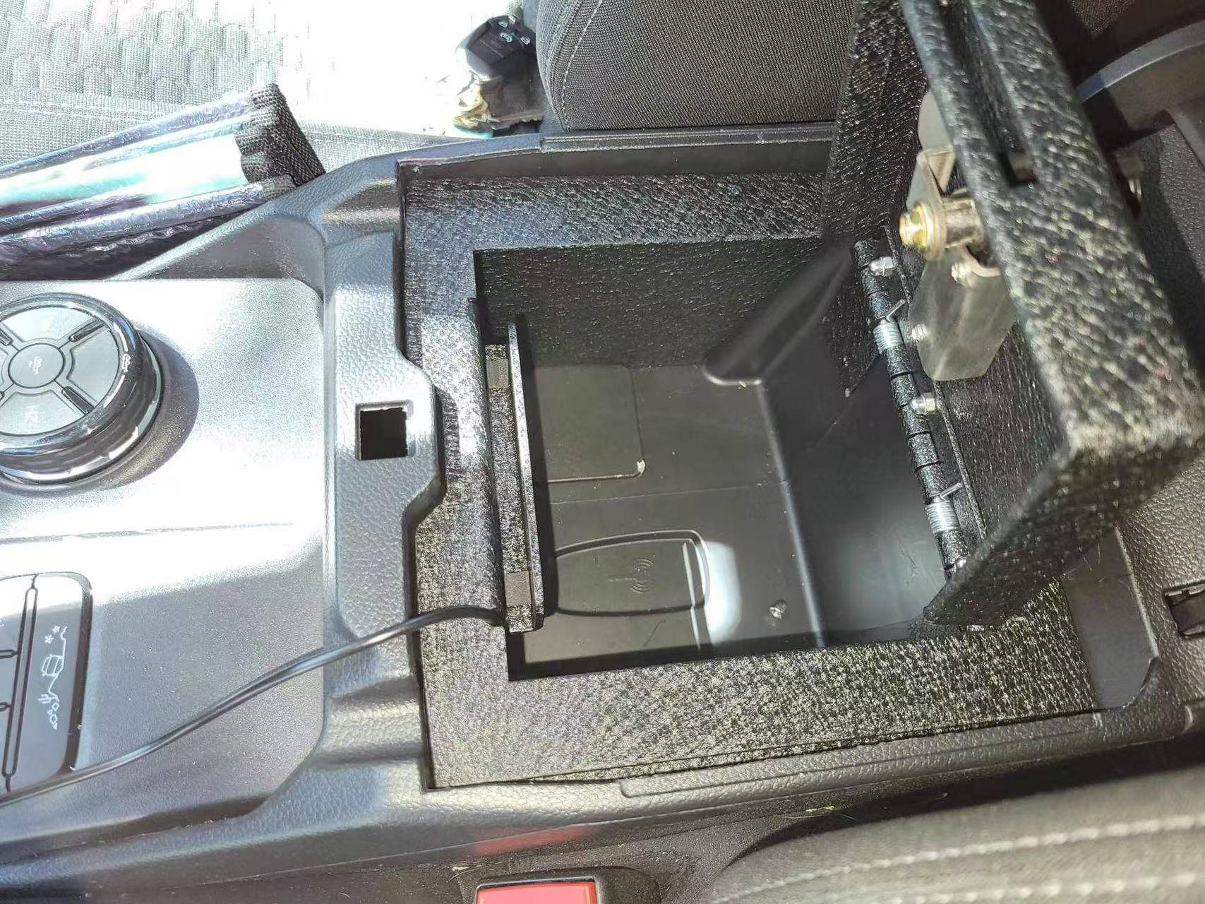 Ford Ranger New: Center Console Safe Vault by Muslogy Auto for Ford Ranger 1731036411044-96