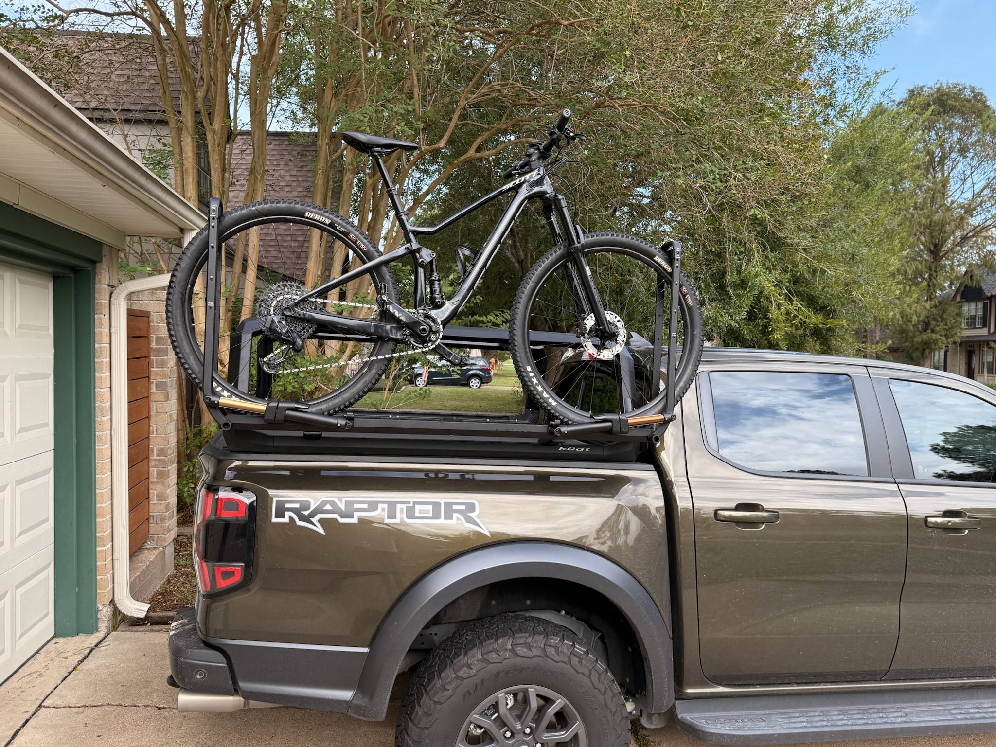 Ford Ranger Bak X4S + Kuat Ibex - The forbidden tonneau/bed rack combo tElfu2Z