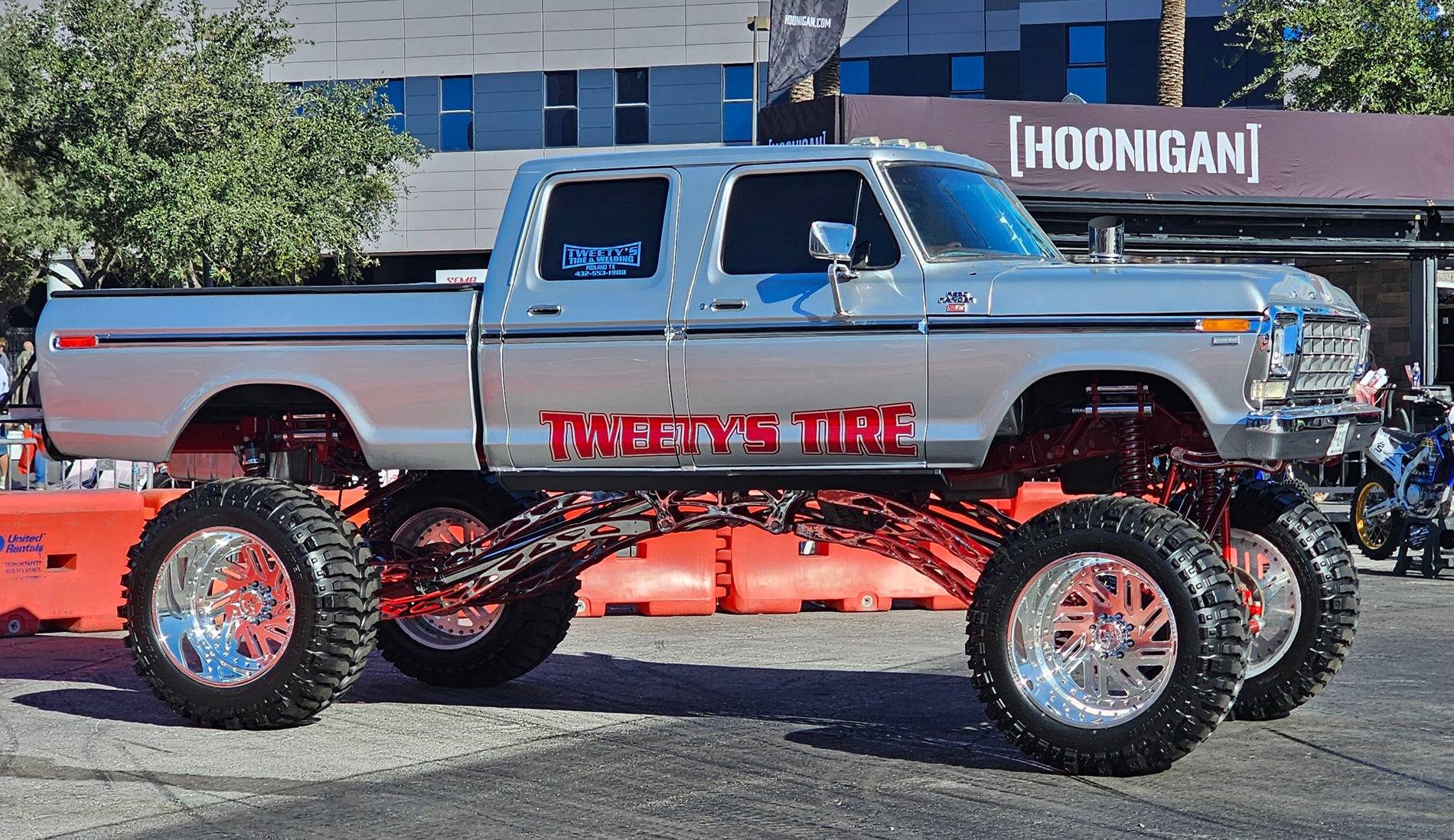 Ford Ranger Ranger Raptor Builds at SEMA 2024: Rival 4x4 and Maxliner 20241107_131504