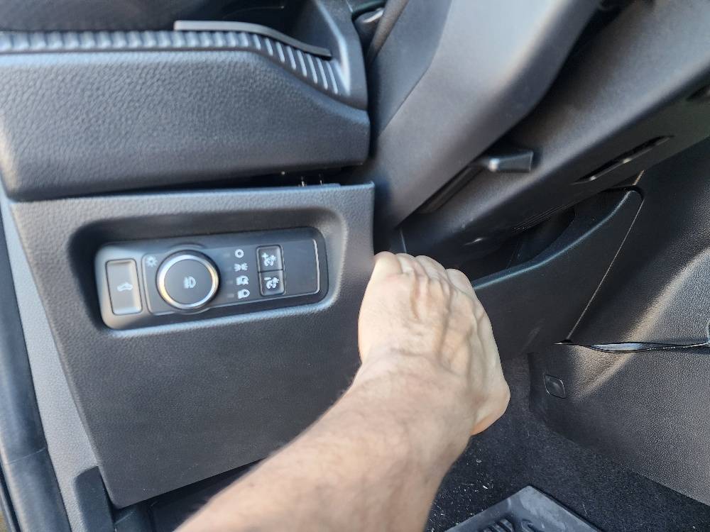 Ford Ranger Dash Cam Fuse Taps 20241112_120806_resized