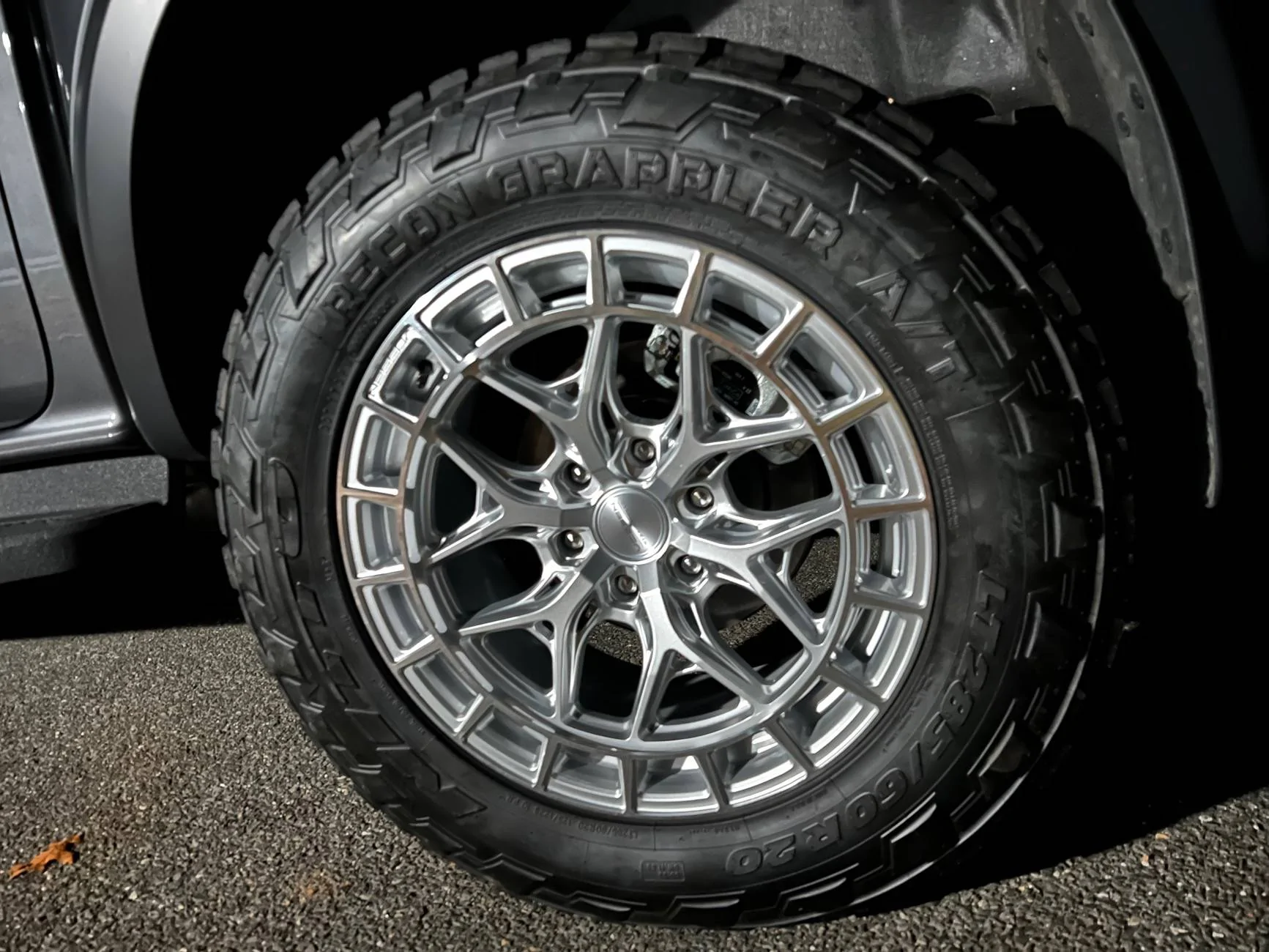 Ford Ranger 20x9.5 Vossen 20" Wheels wrapped in Nitto Recon Grappler A/T tires on Ranger Raptor IMG_2544