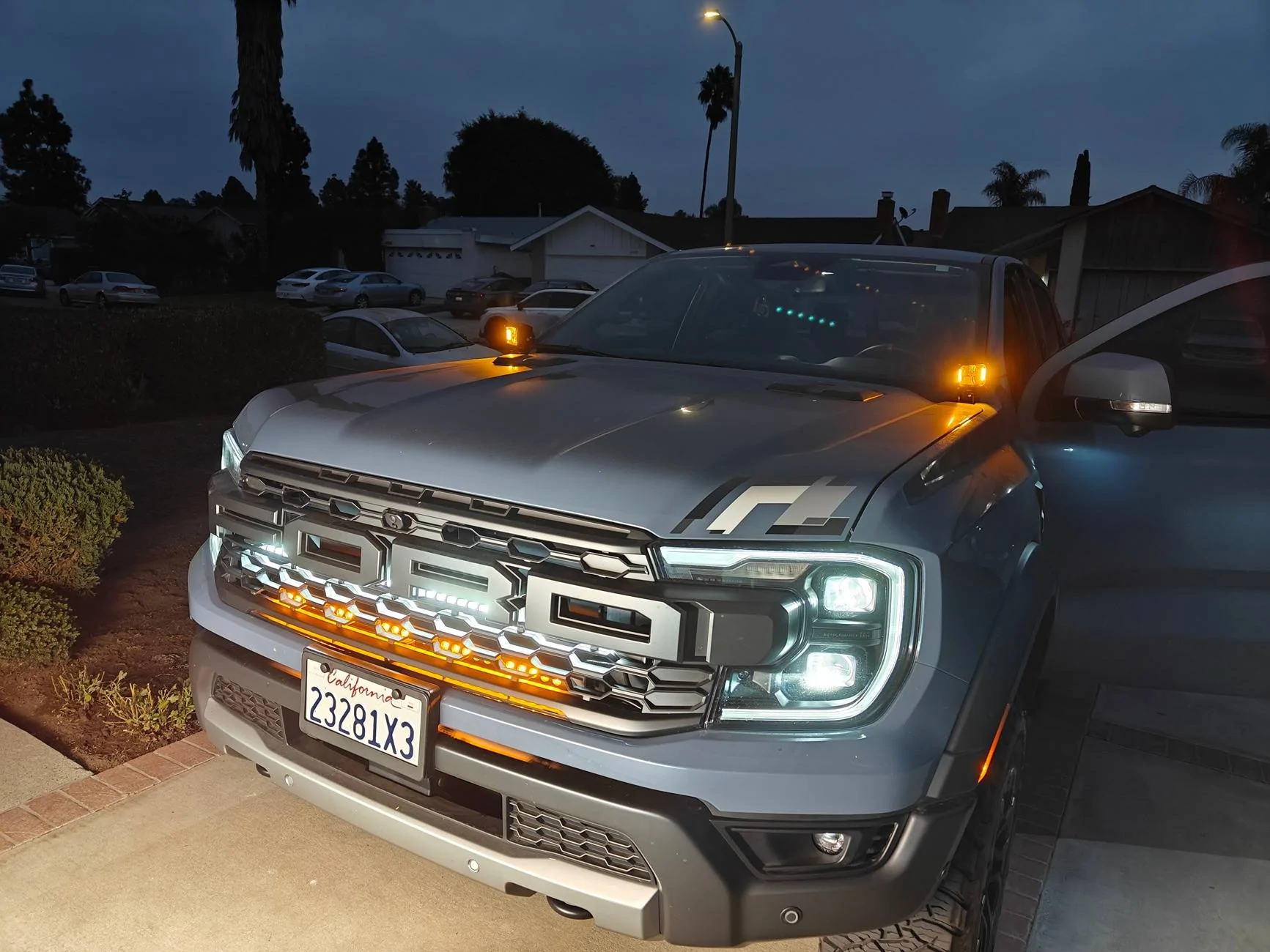 Ford Ranger Upcoming project:  M&R dual light bars, reverse light, pods. 1000001263
