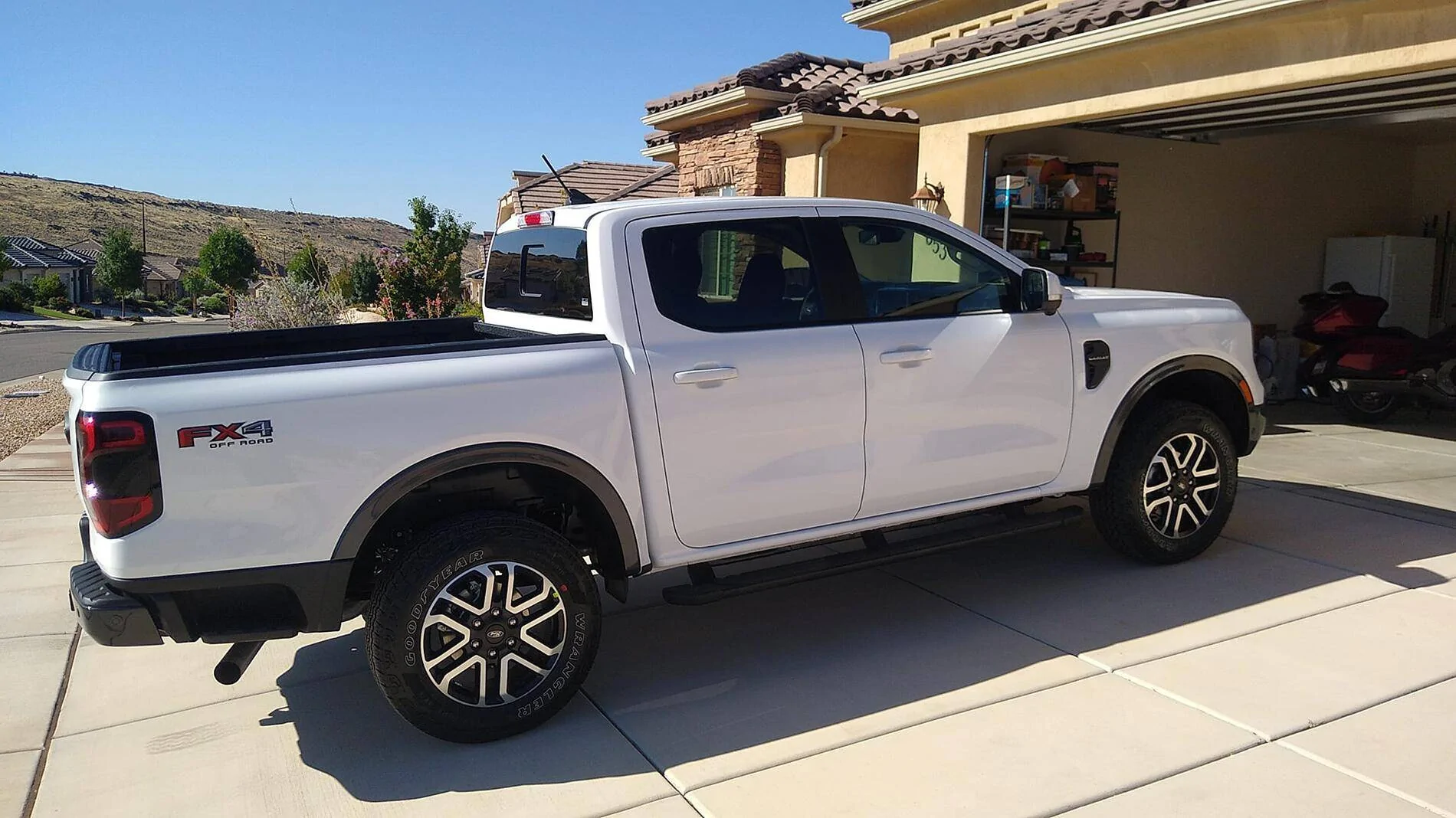Ford Ranger Oxford White Rangers 1733786956537-kv