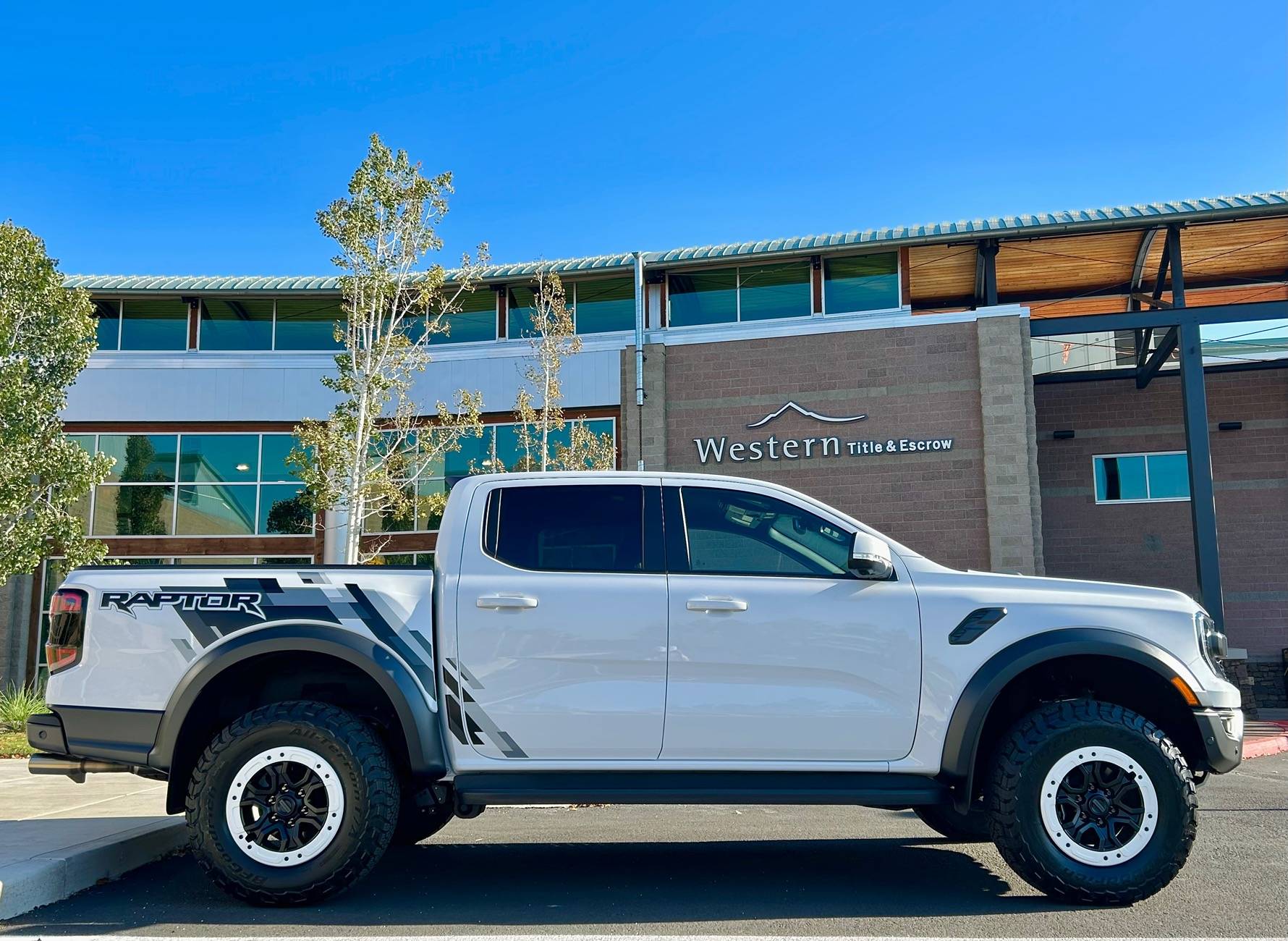 Oxford White Rangers | Ranger6G - 2024+ Ranger & Raptor Forum, News ...