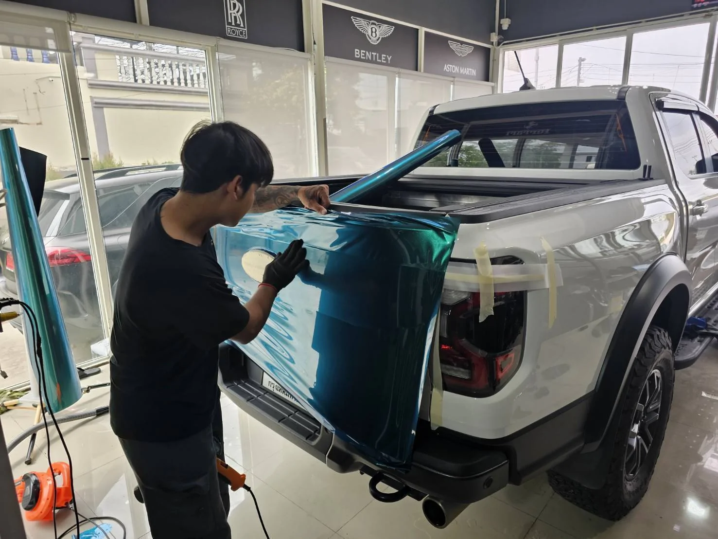 Ford Ranger Wrapping the Raptor...in Bangkok Thailand 3346