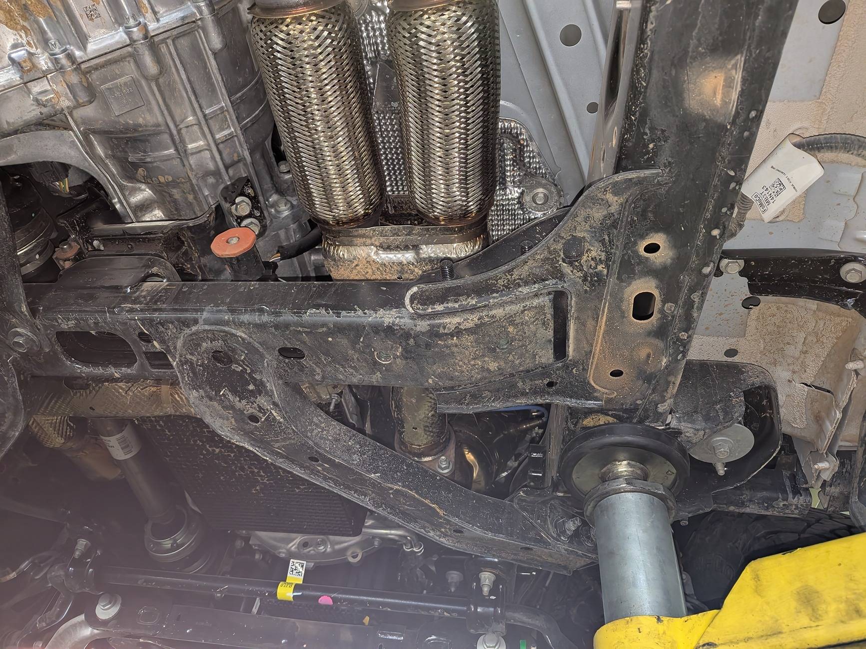 Ford Ranger Dressed for the crawl - Foutz Skid Plates, Differential Plate and Rival Fuel Tank Plate Armor (5)