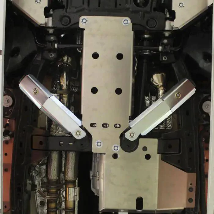 Ford Ranger Dressed for the crawl - Foutz Skid Plates, Differential Plate and Rival Fuel Tank Plate 1734445486385-fh