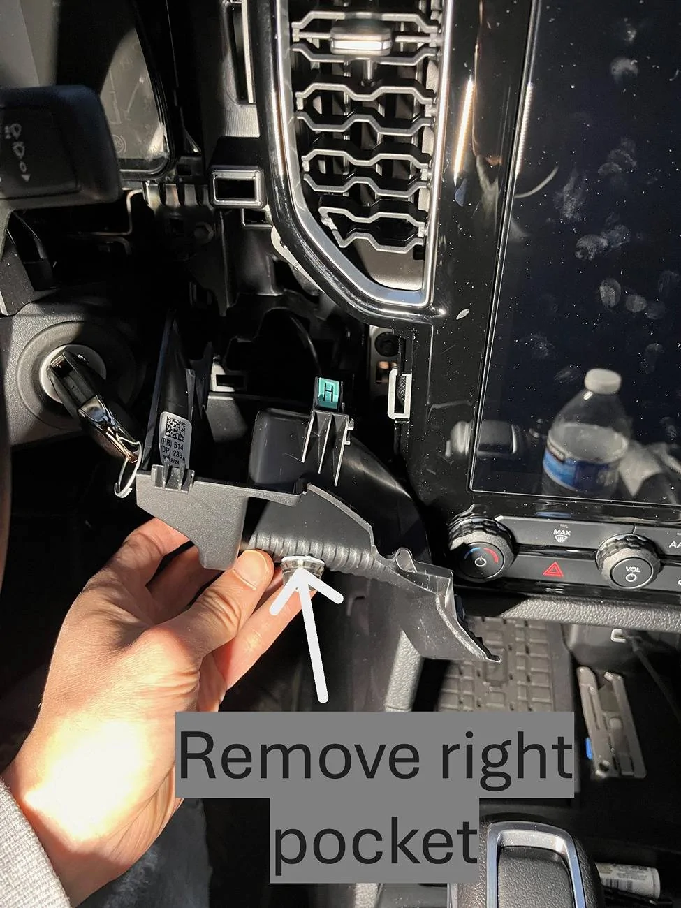 Ford Ranger wires for trailer brake controller '24 Ranger? IMG_9888