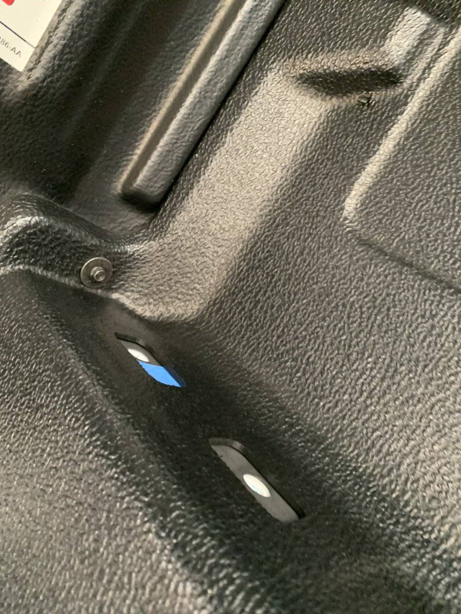 Ford Ranger Installing Ford Modular Bedliner - DIY how-to instructions & photos {filename}