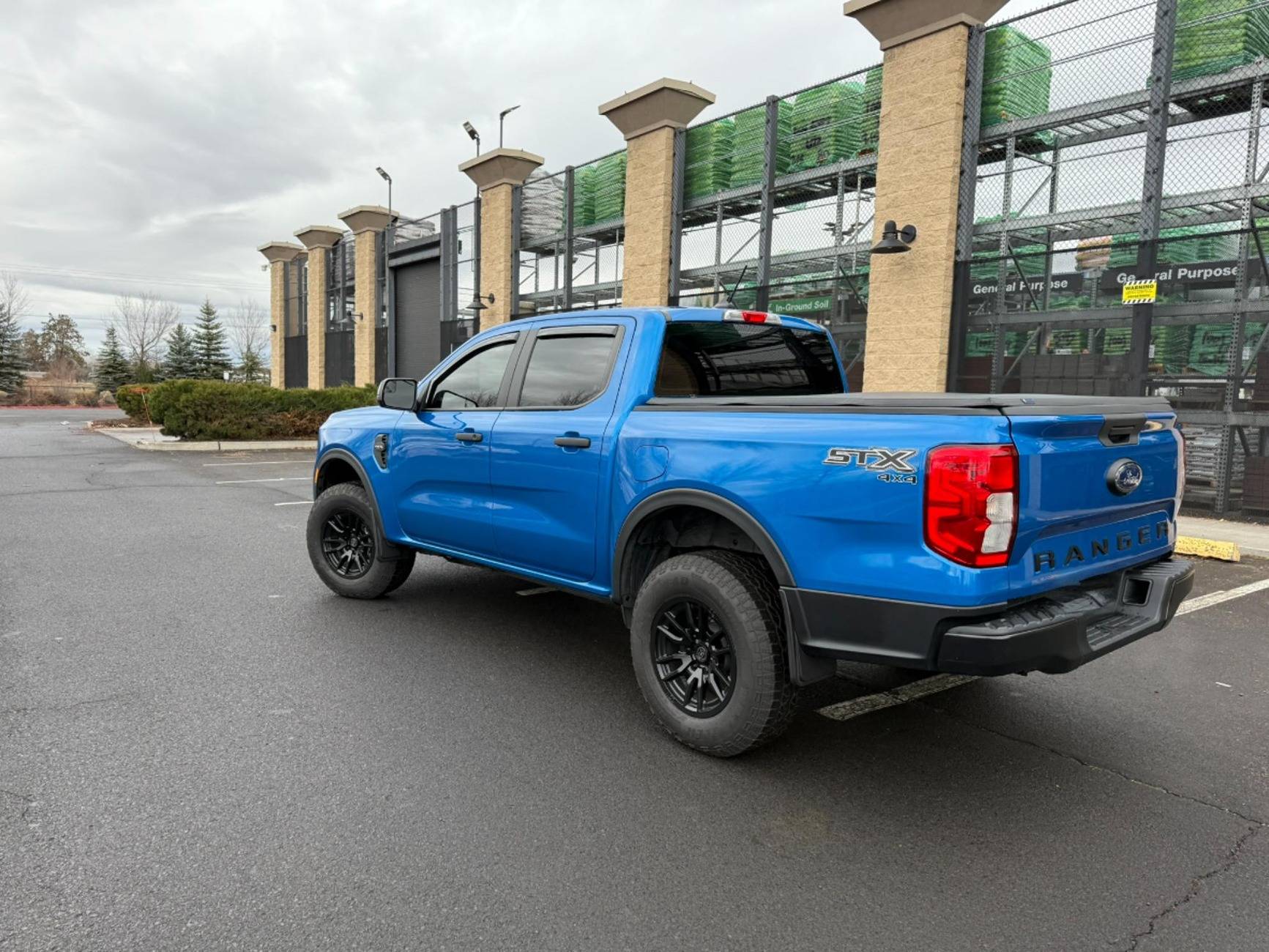 Ford Ranger 2024 Ranger XL STX Velocity Blue Ranger2024XLSTXc.JPG