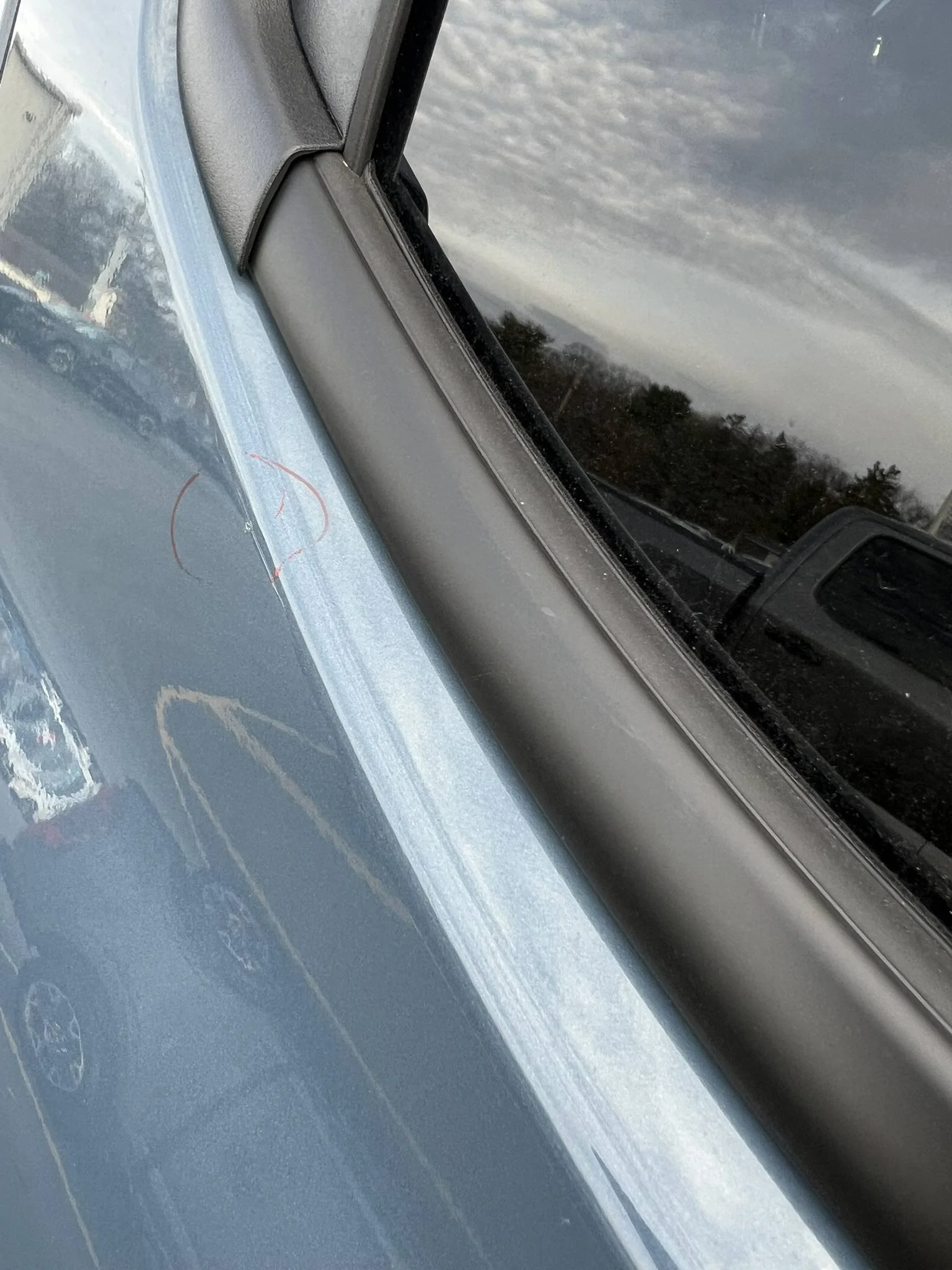 Ford Ranger Pre-delivery paint chip on Azure Gray - How concerned should I be? IMG_2695