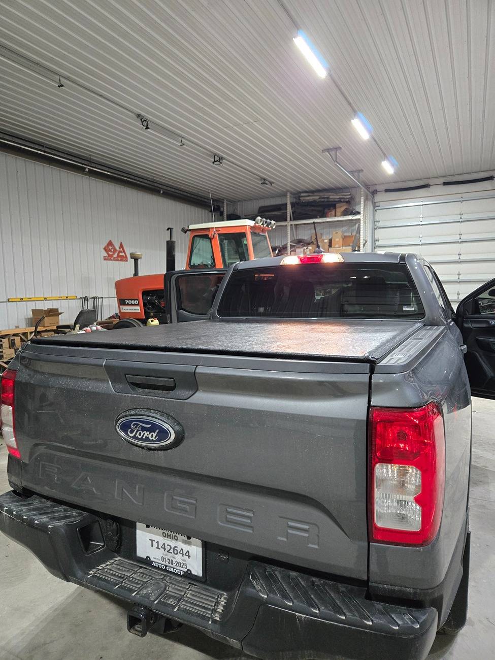 Ford Ranger Raptor soft roll tonneau and husky mud flaps 20241226_132628