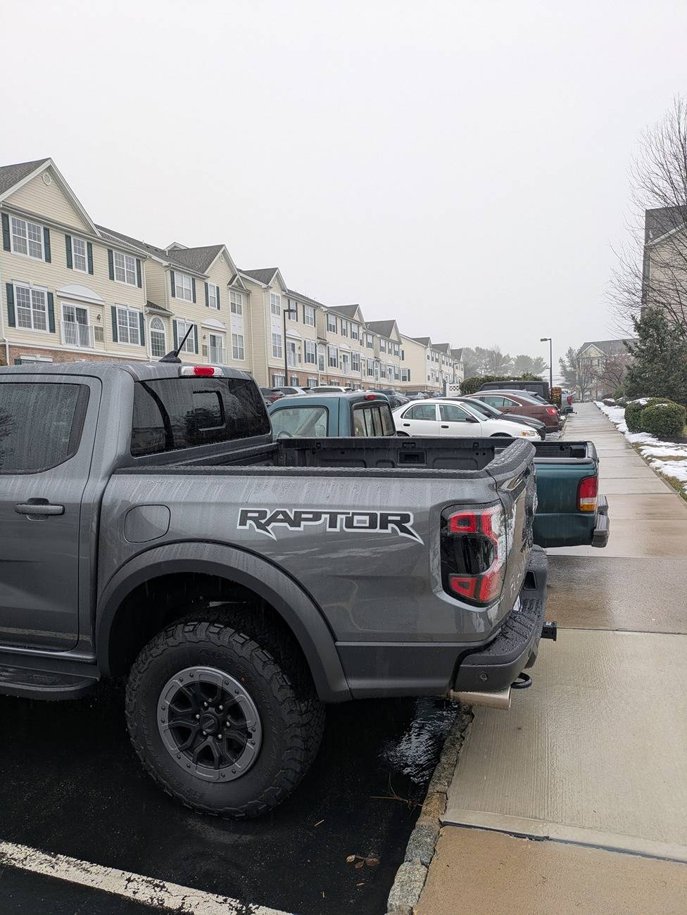 Ford Ranger Size difference old Ranger vs. new PXL_20241228_143459696.MP