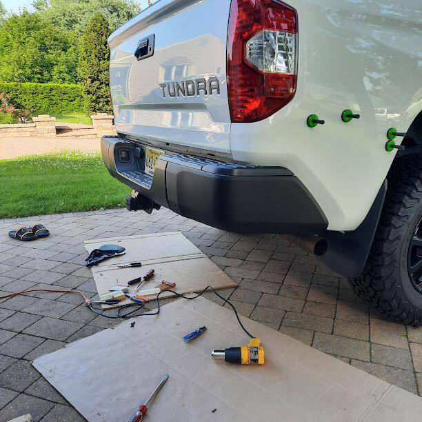 Ford Ranger Has anyone looked into adding the graphics package on a Ranger Raptor? 1736104902174-bd