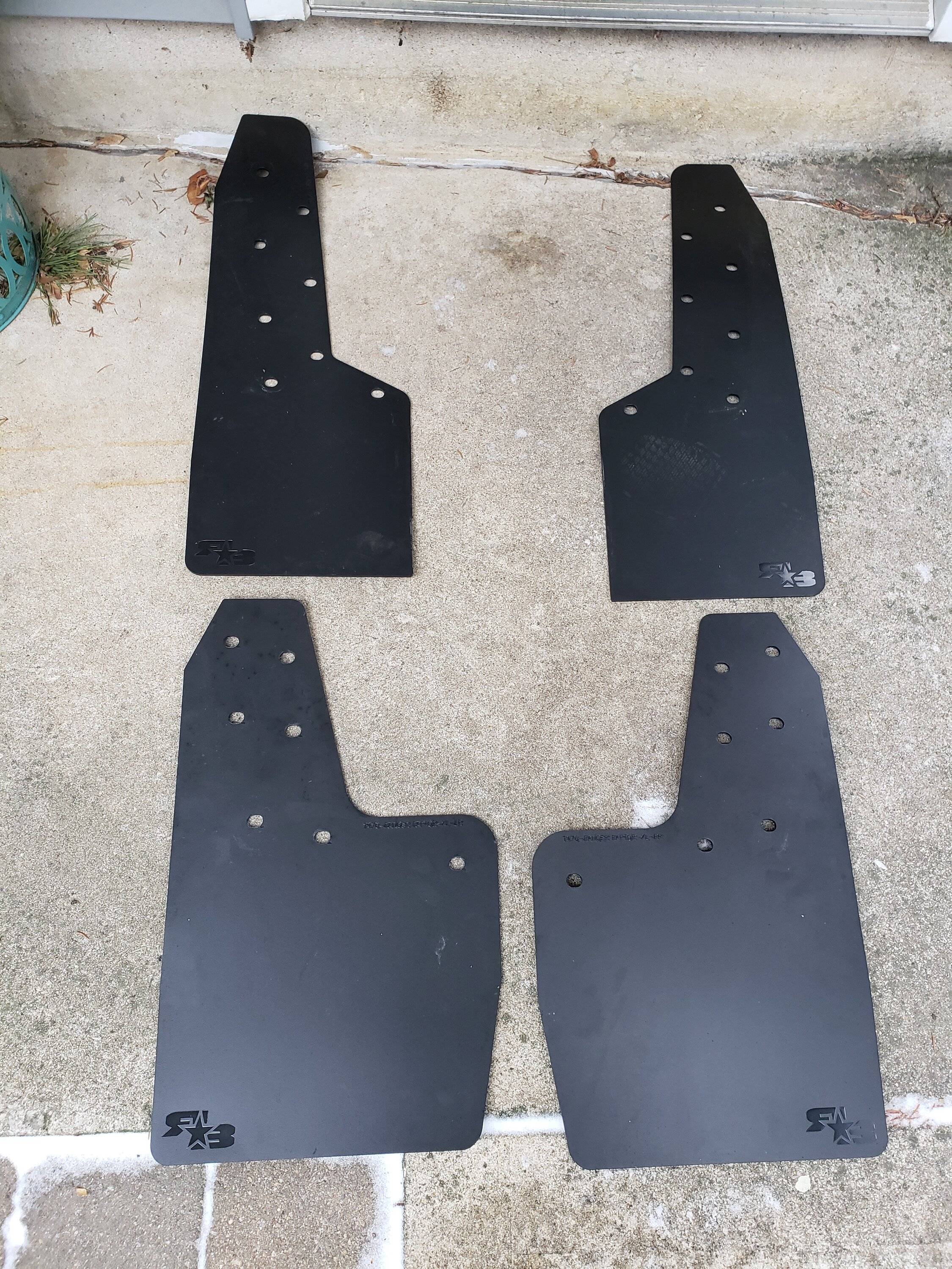 Ford Ranger Ranger raptor floor mats and rokblokz mud flaps 20250106_123354