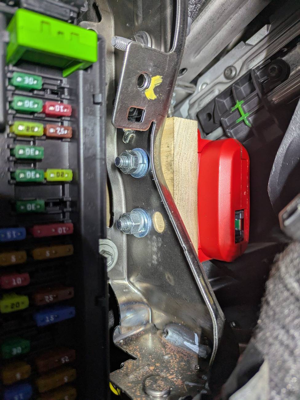 Ford Ranger wires for trailer brake controller '24 Ranger? 1000007603
