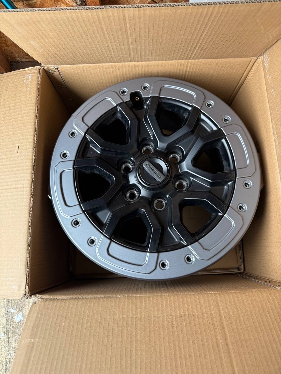 Ford Ranger FS- OEM Raptor beadlock capable wheels(SOLD) IMG_0920