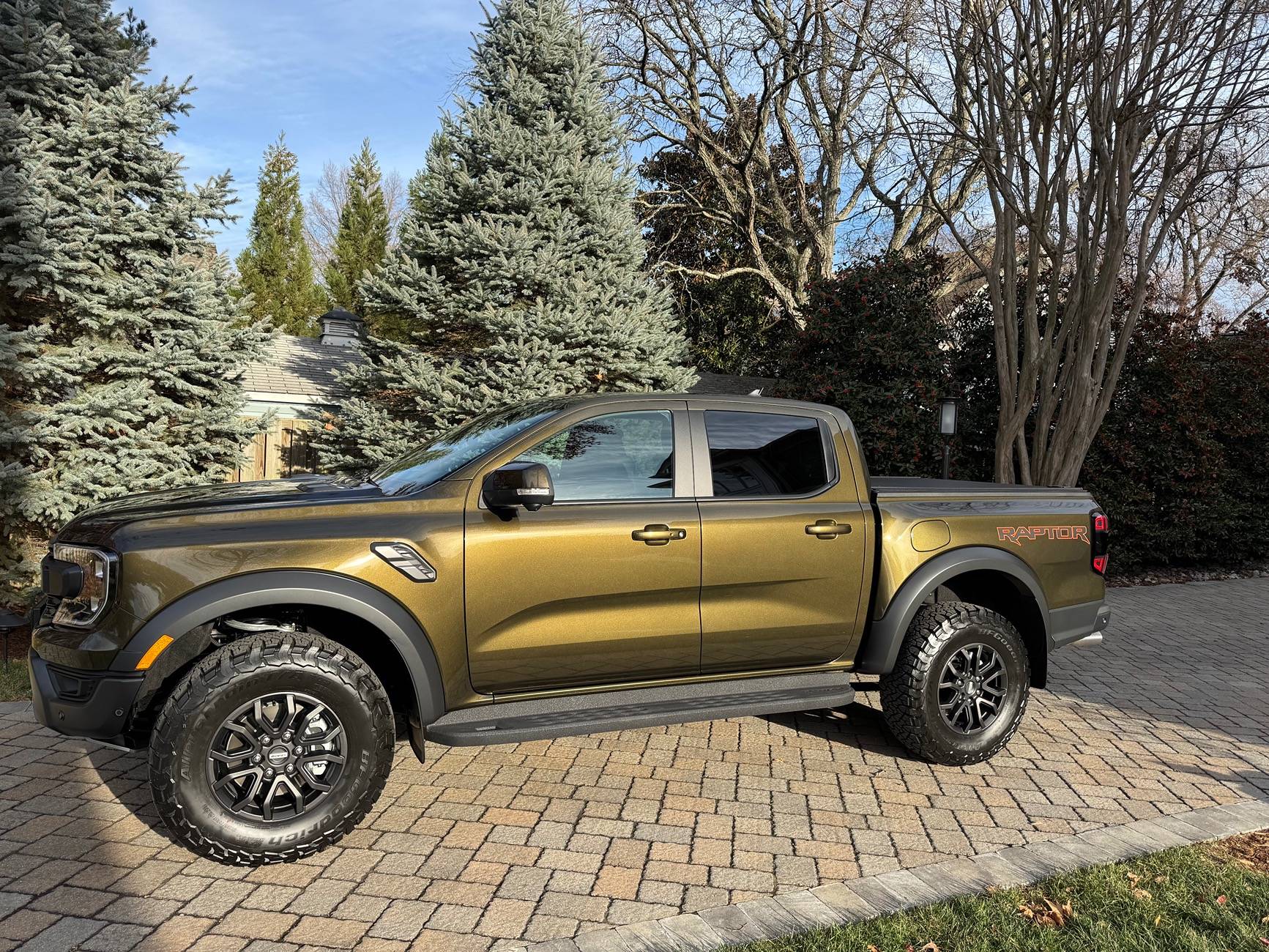 Ford Ranger Has anyone looked into adding the graphics package on a Ranger Raptor? IMG_3617