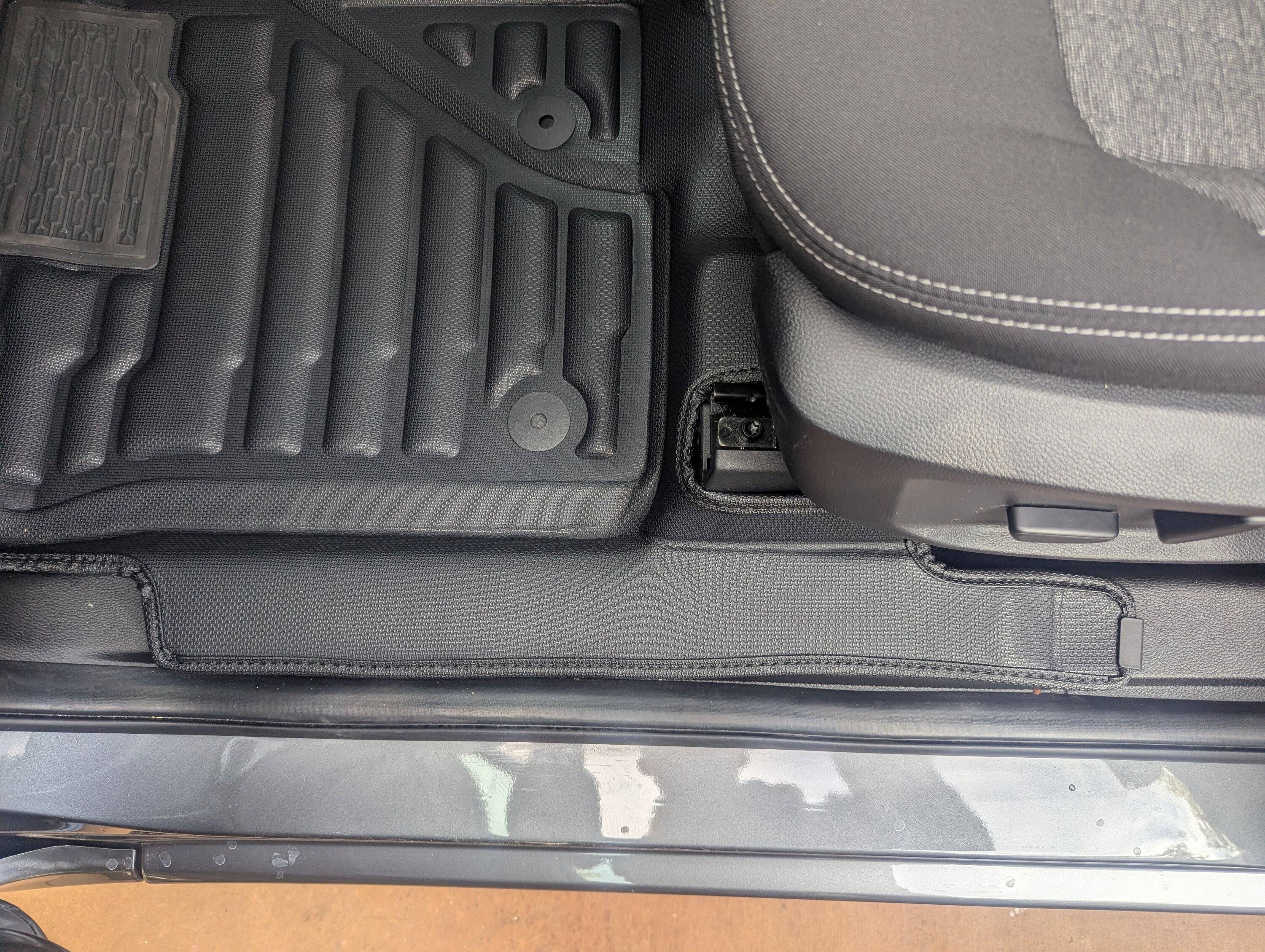 Ford Ranger 2024 Ranger Tuxmax Floor Mats installed 1000038525