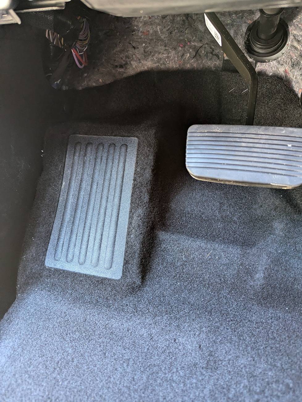 Ford Ranger void in carpet- xlt PXL_20250203_190105425