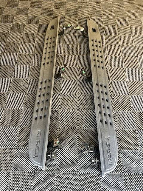 Ford Ranger New 2024 Ranger Raptor Side Steps IMG_2091