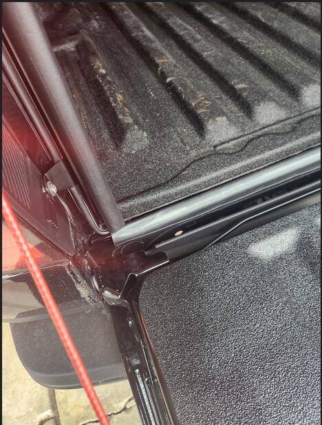 Ford Ranger Tailgate Seal by Digital Twin Development - install video 1738868233429-4u