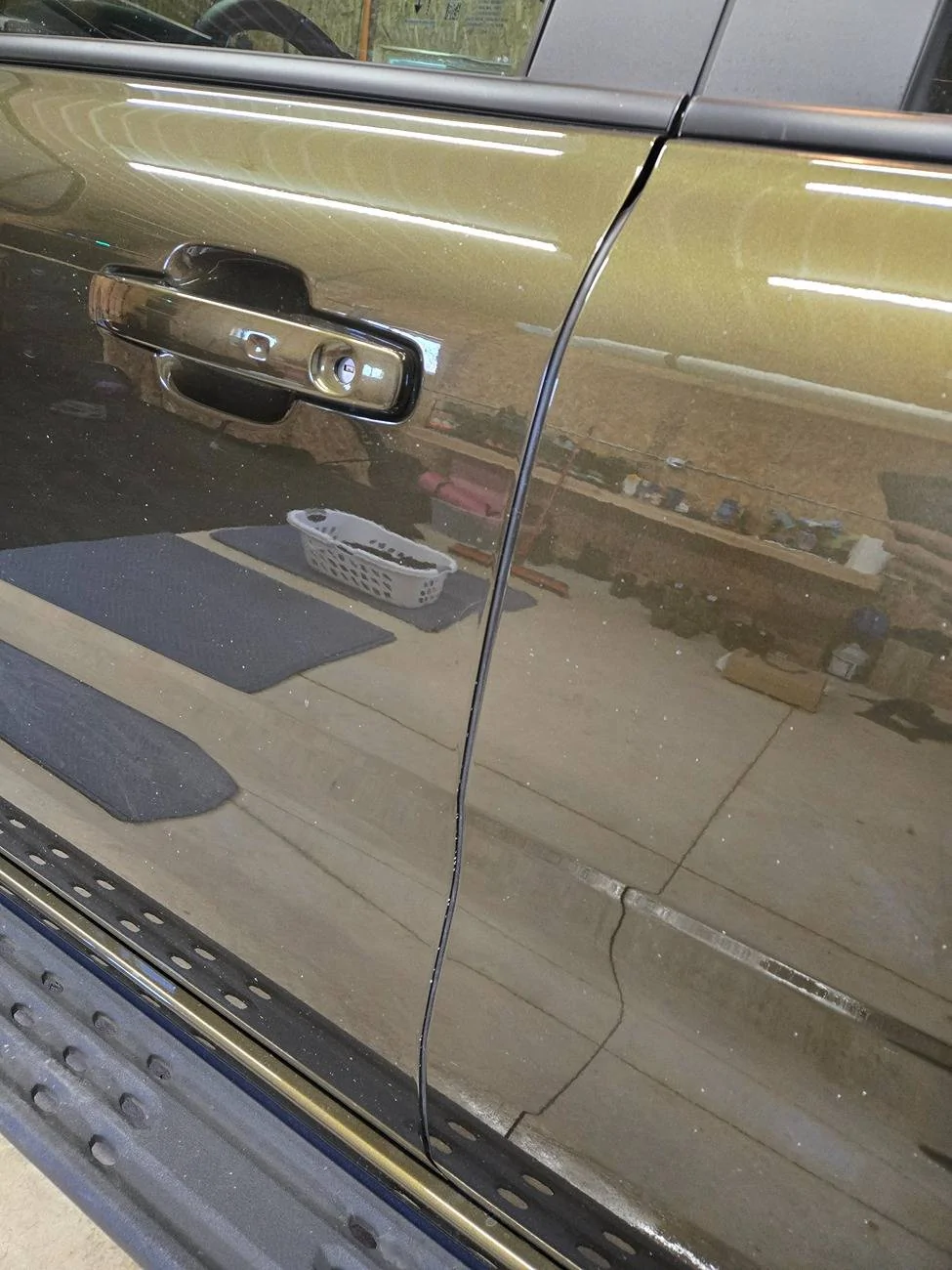 Ford Ranger Cheap effective fix for wind noise at B pillar 1000006841