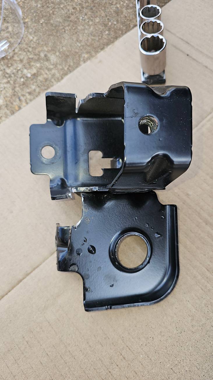 Ford Ranger Aftermarket tow hooks out there yet? ranger bracket 4