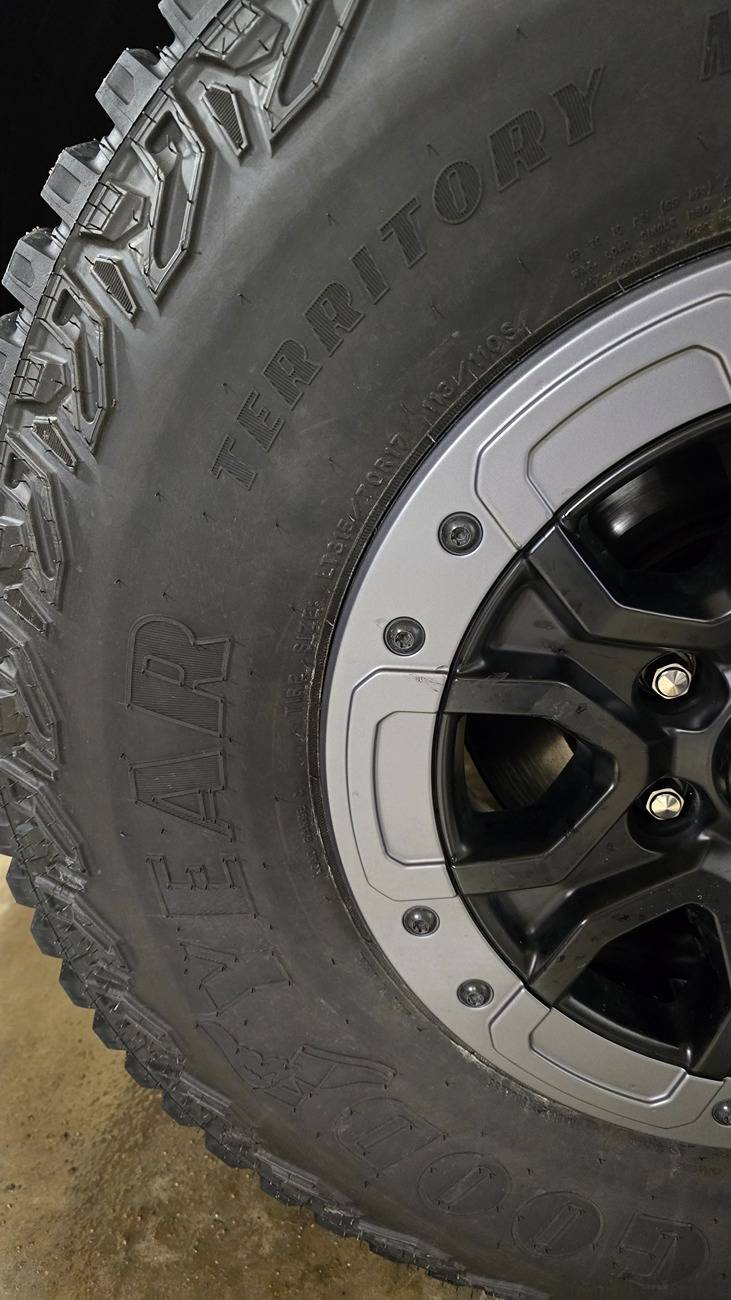 Ford Ranger Just got my truck, 315's on 25mm offset with 1" lift gonna work? 20250215_153453