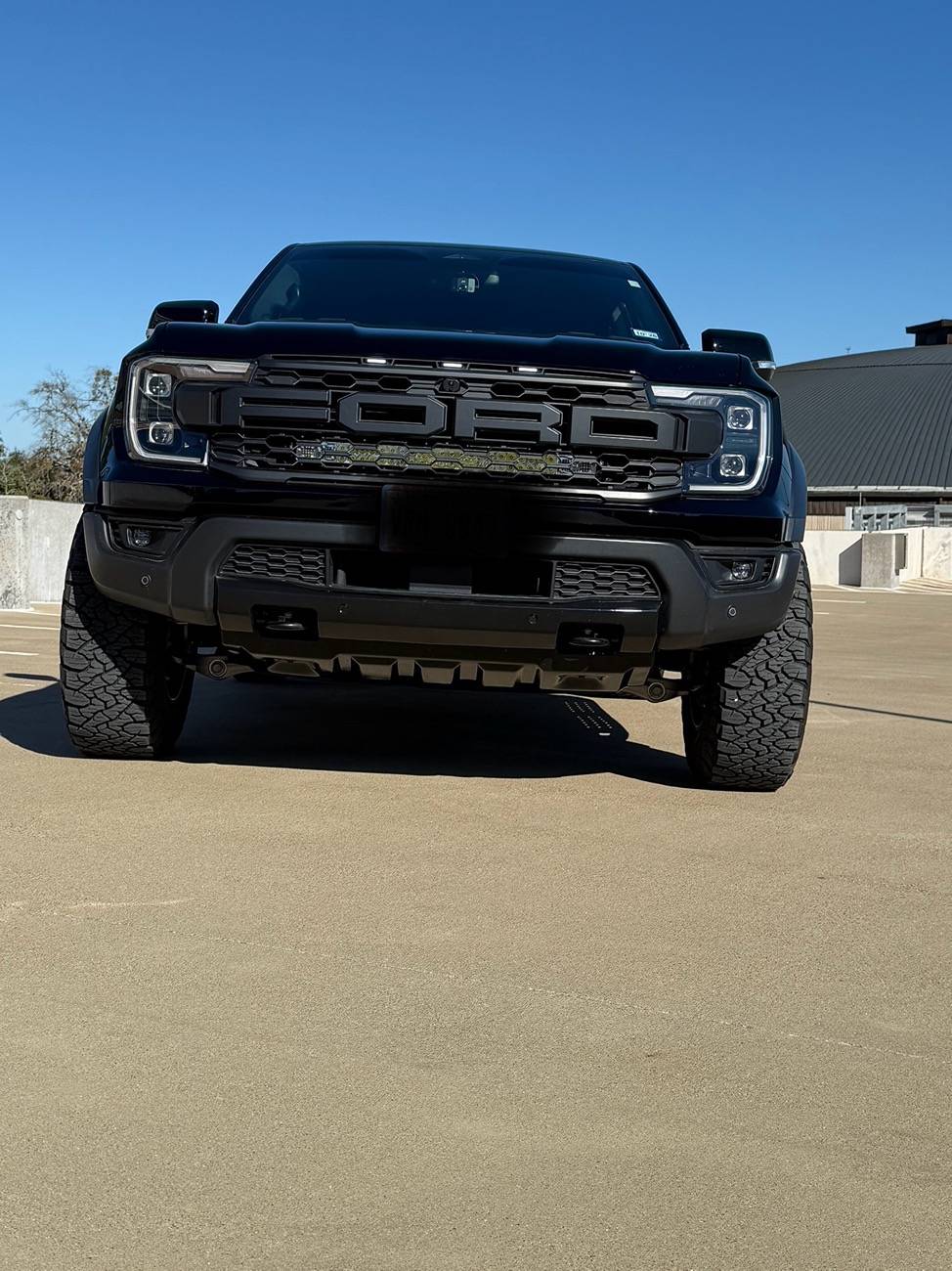 Ford Ranger Altiq Light Bar + F150LEDs Grille lights (White) + Blackout lower grille IMG_9766