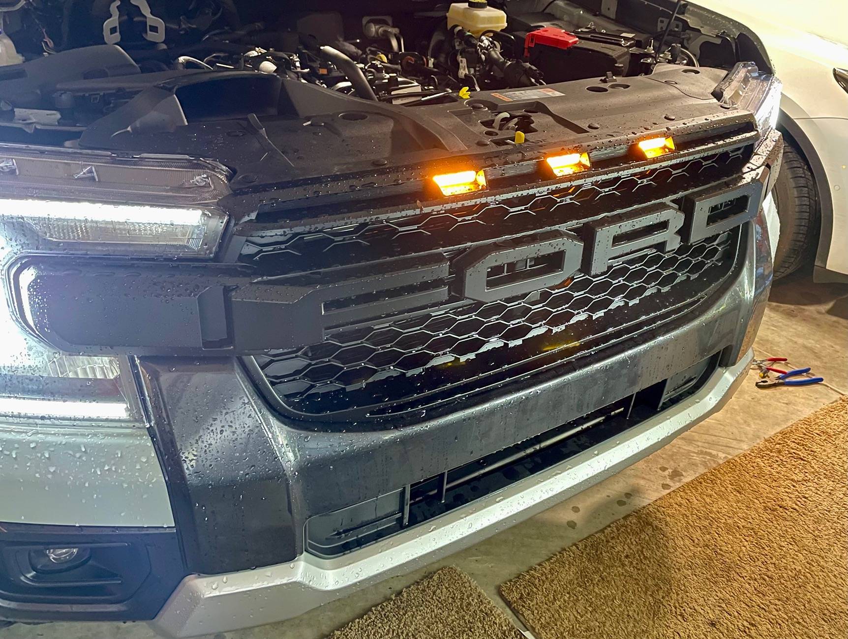Ford Ranger Ranger 2.3 FX4 Raptor (ish) grille installed IMG_7837