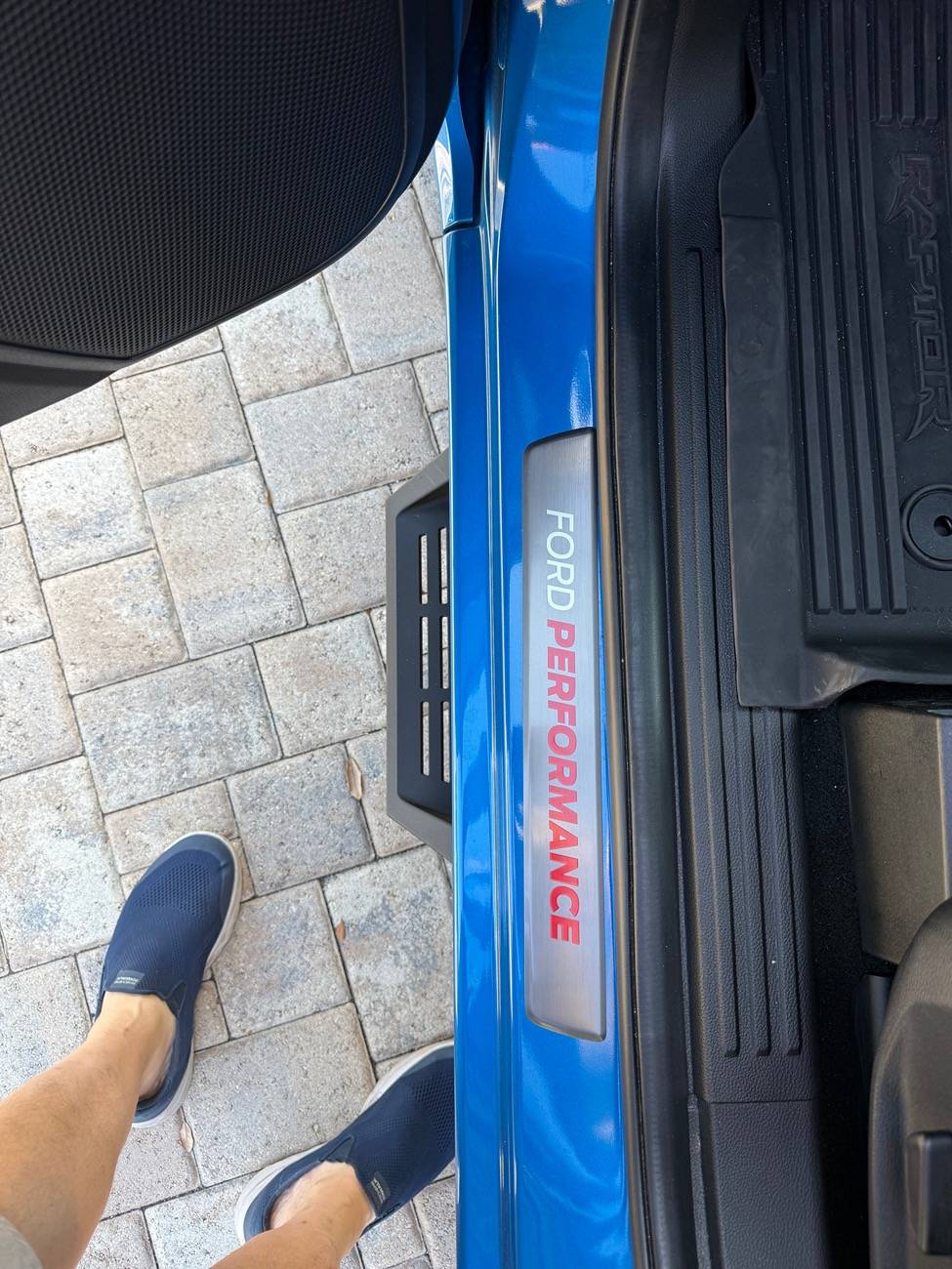 Ford Ranger Running board width IMG_4736