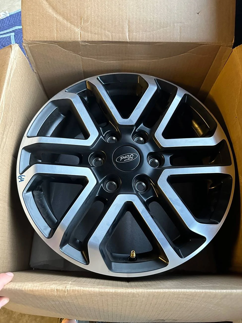 Ford Ranger 18” lariat take off wheels with lug nuts. 300 in Dallas. Will ship IMG_8304
