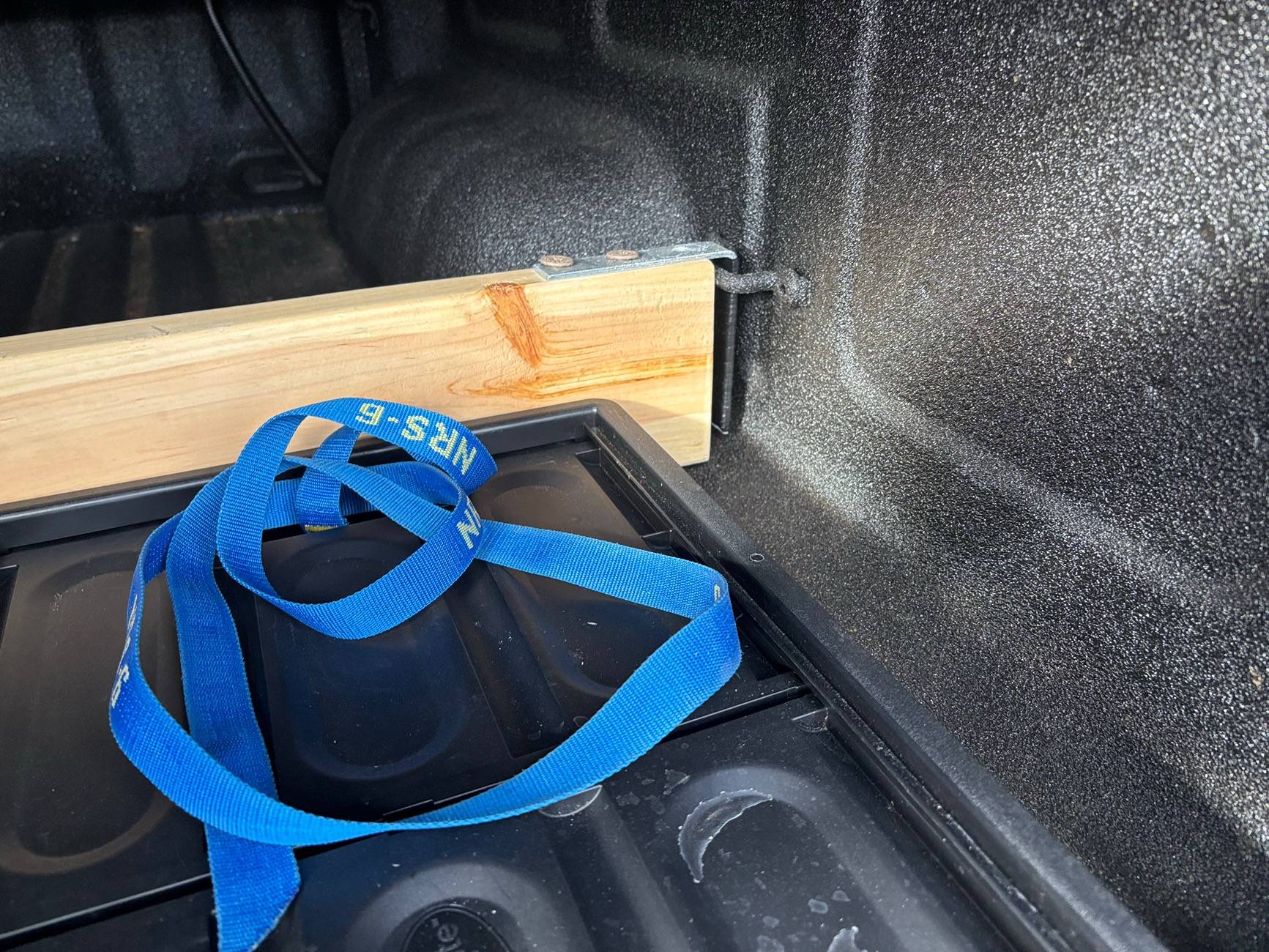 Ford Ranger Tote setup for the bed of the truck. IMG_6303