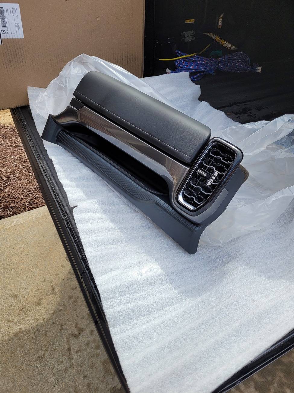 Ford Ranger Lariat Top Glove Box Install on XLT 20250309_153638