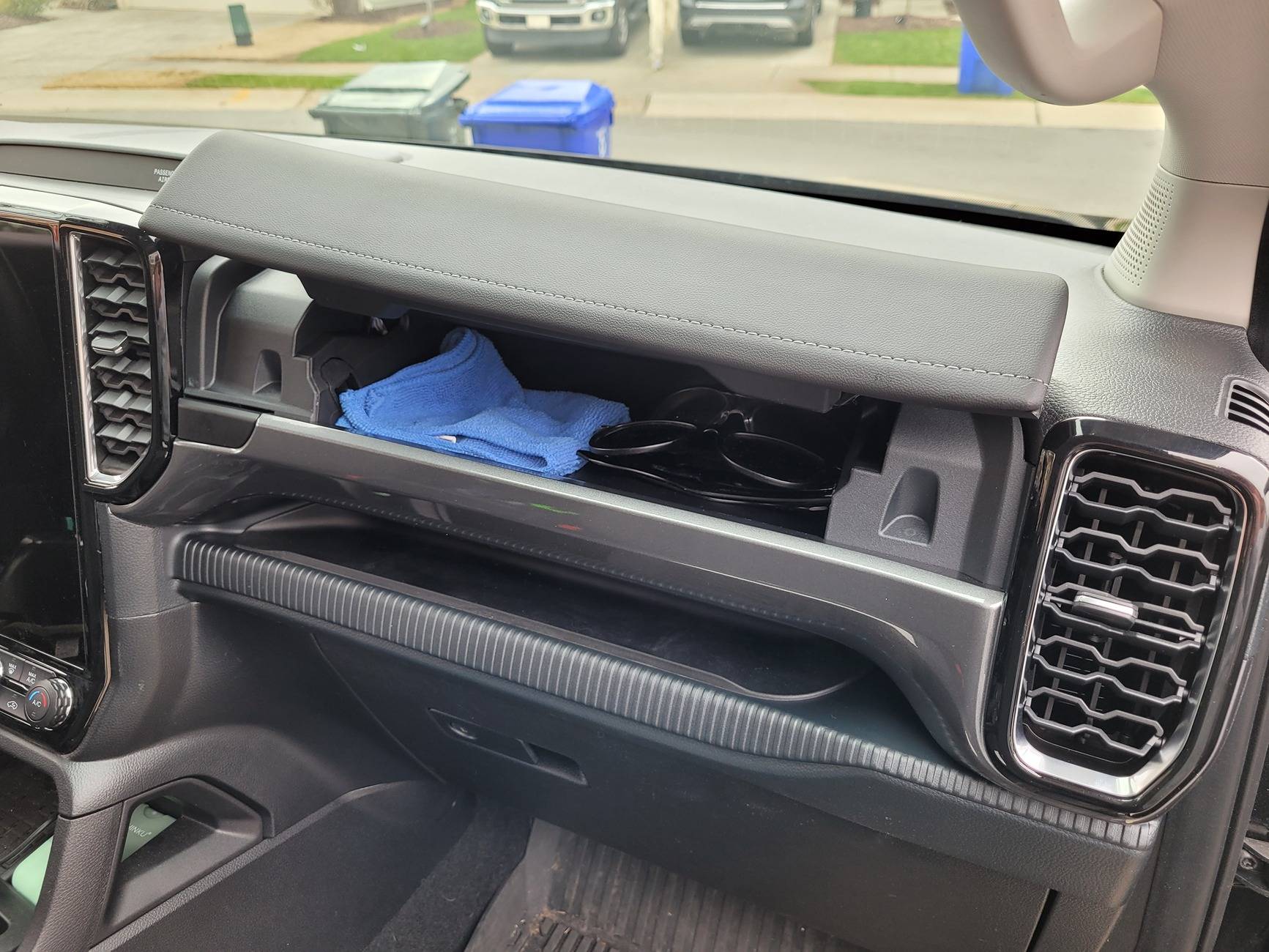 Ford Ranger Lariat Top Glove Box Install on XLT 20250309_160450