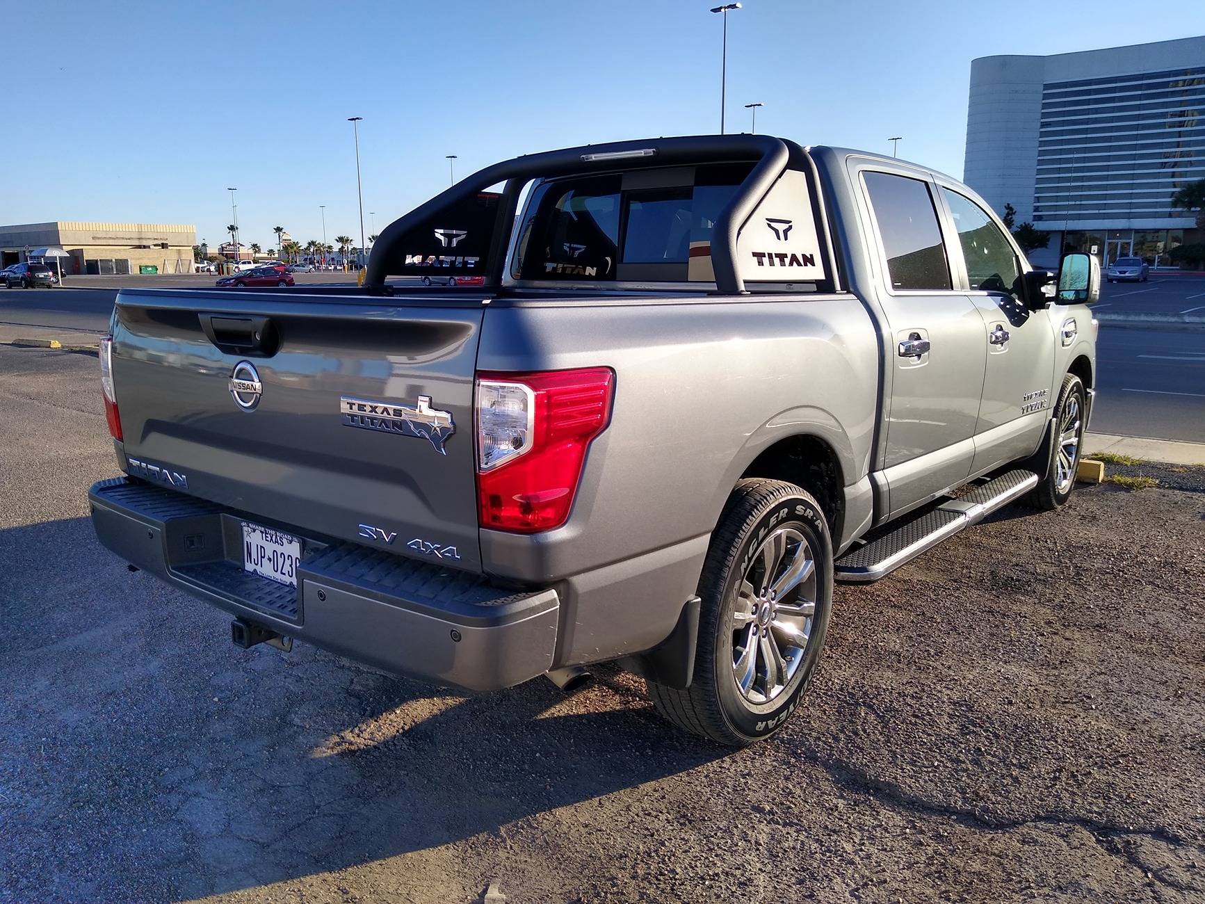 Ford Ranger What sells you on the XLT compared to the Lariat IMG_20210115_164853274_HDR