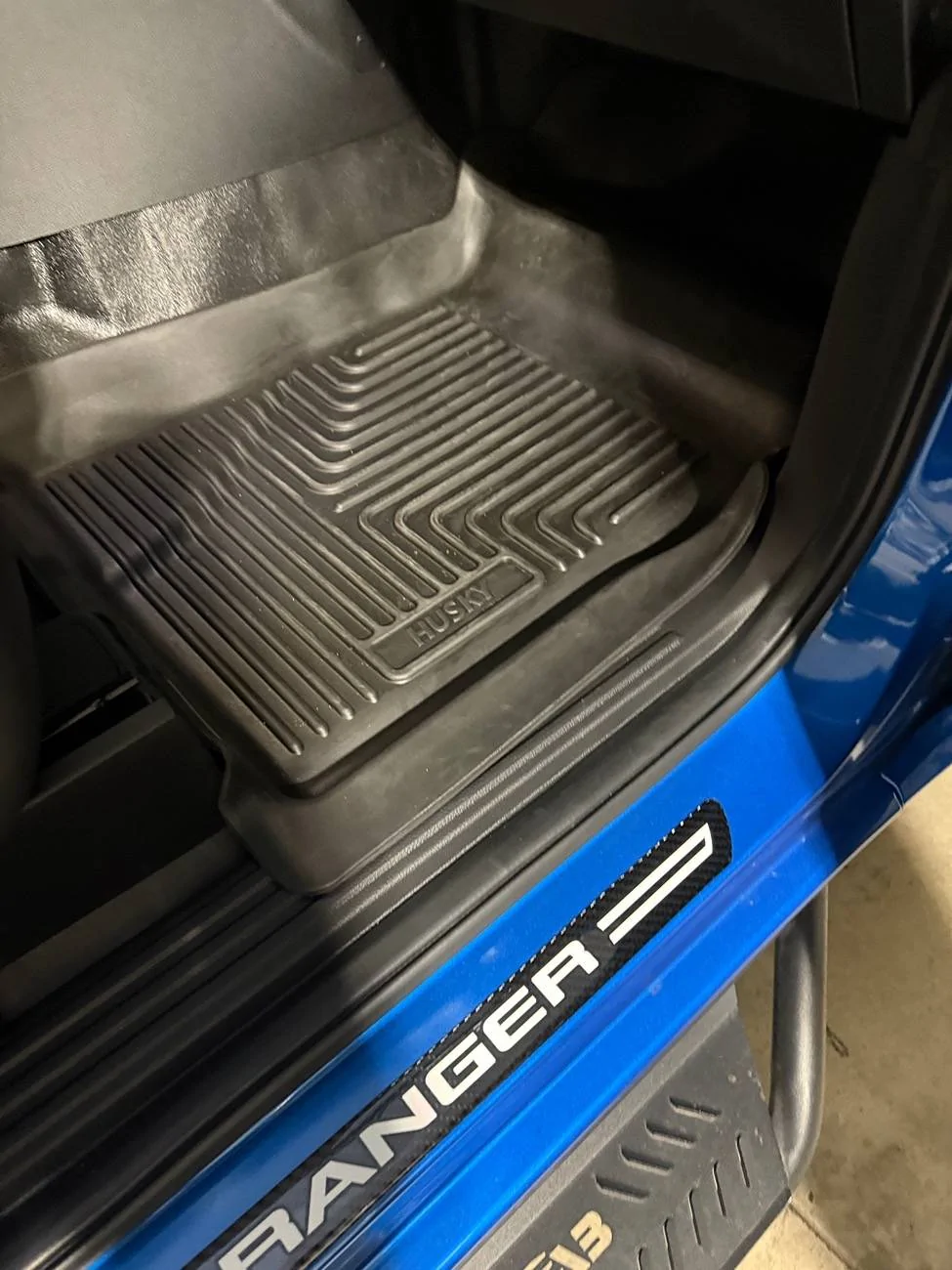 Ford Ranger 2024 Ranger XL STX Velocity Blue IMG_0865
