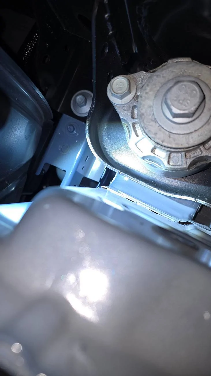 Ford Ranger J-Braces Bed Corner
