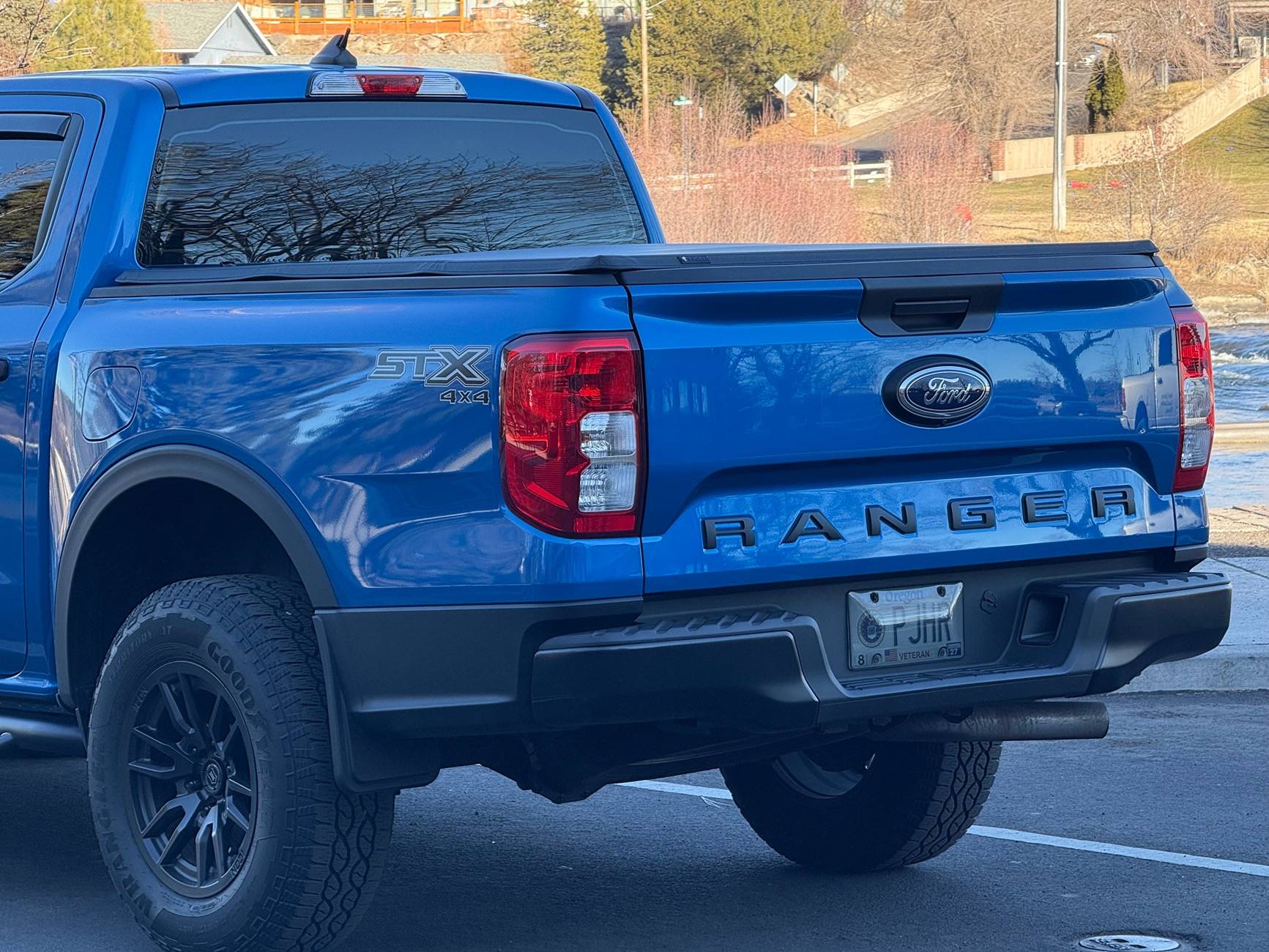 Ford Ranger 2024 Ranger XL STX Velocity Blue IMG_0379