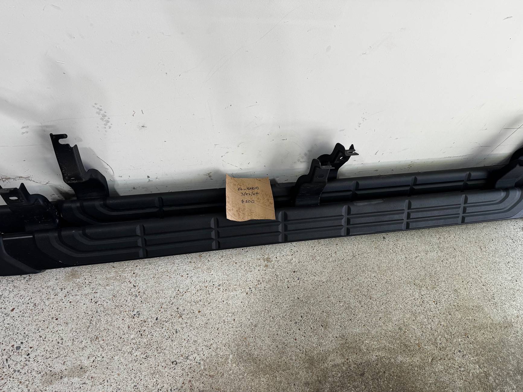 Ford Ranger 2024 Ranger XLT OEM Running Boards $300 OBO IMG_6552