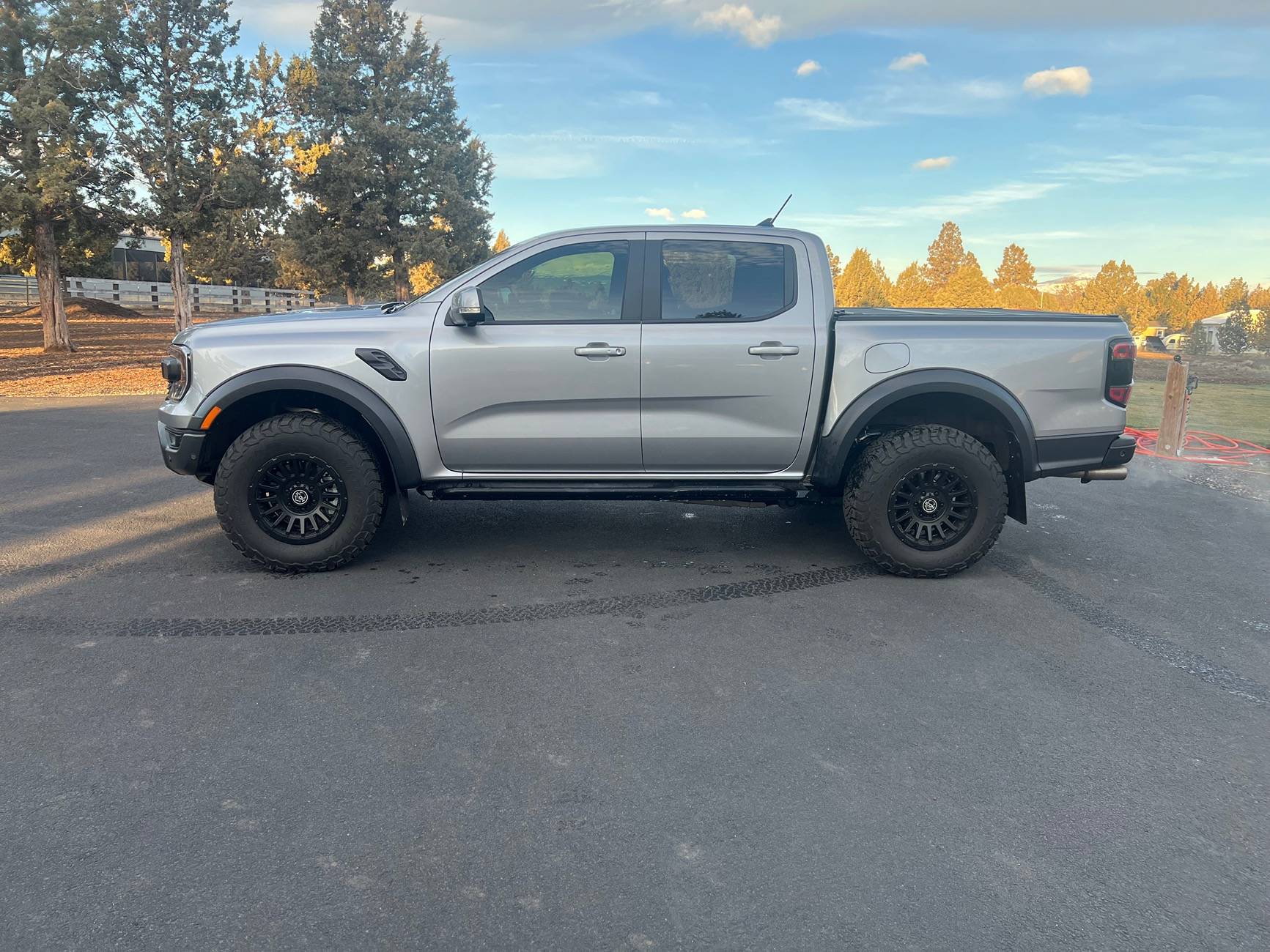 Ford Ranger FRAME-Mounted (REAL) rock sliders for non-Raptor Ranger IMG_3140
