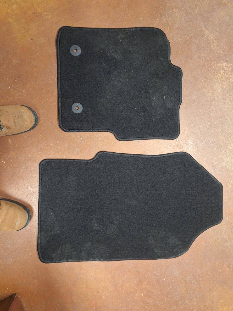 Ford Ranger 2024 Ranger STX carpeted floor mat options? Front