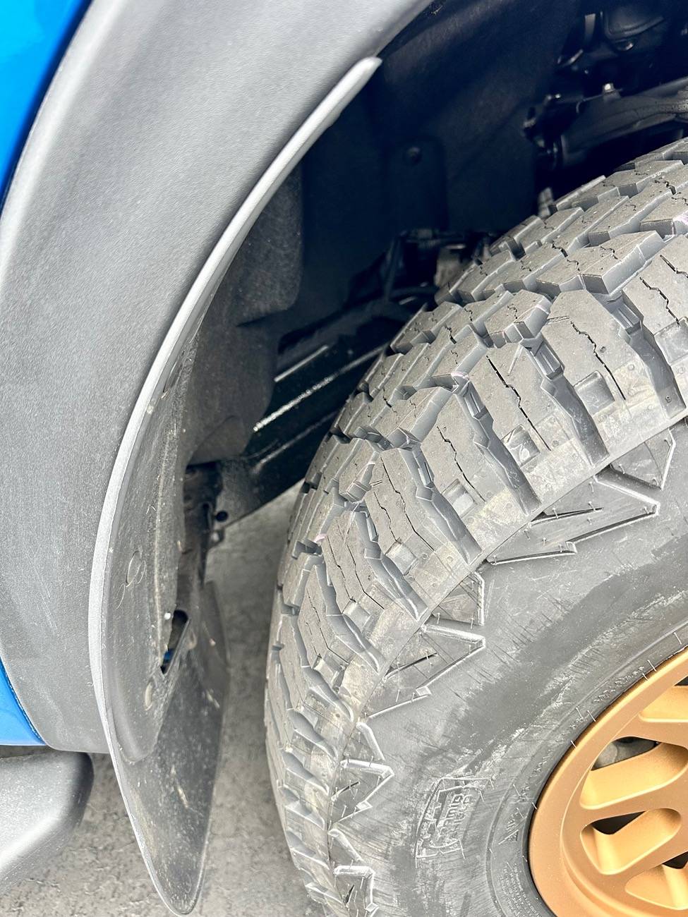 Ford Ranger Method 703 +35mm, 255/75r17 tires on stock Lariat FX4 IMG_6913