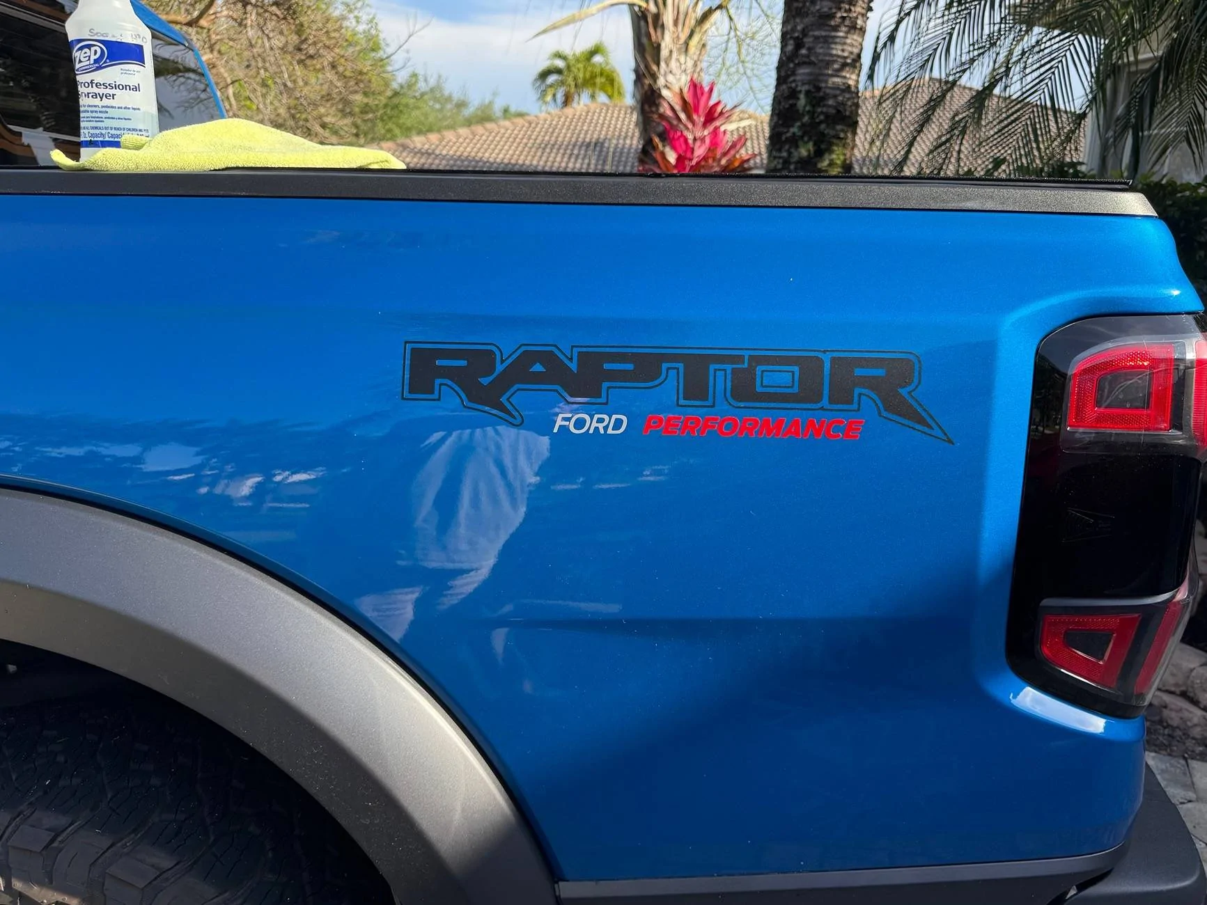 Ford Ranger Has anyone looked into adding the graphics package on a Ranger Raptor? IMG_5125