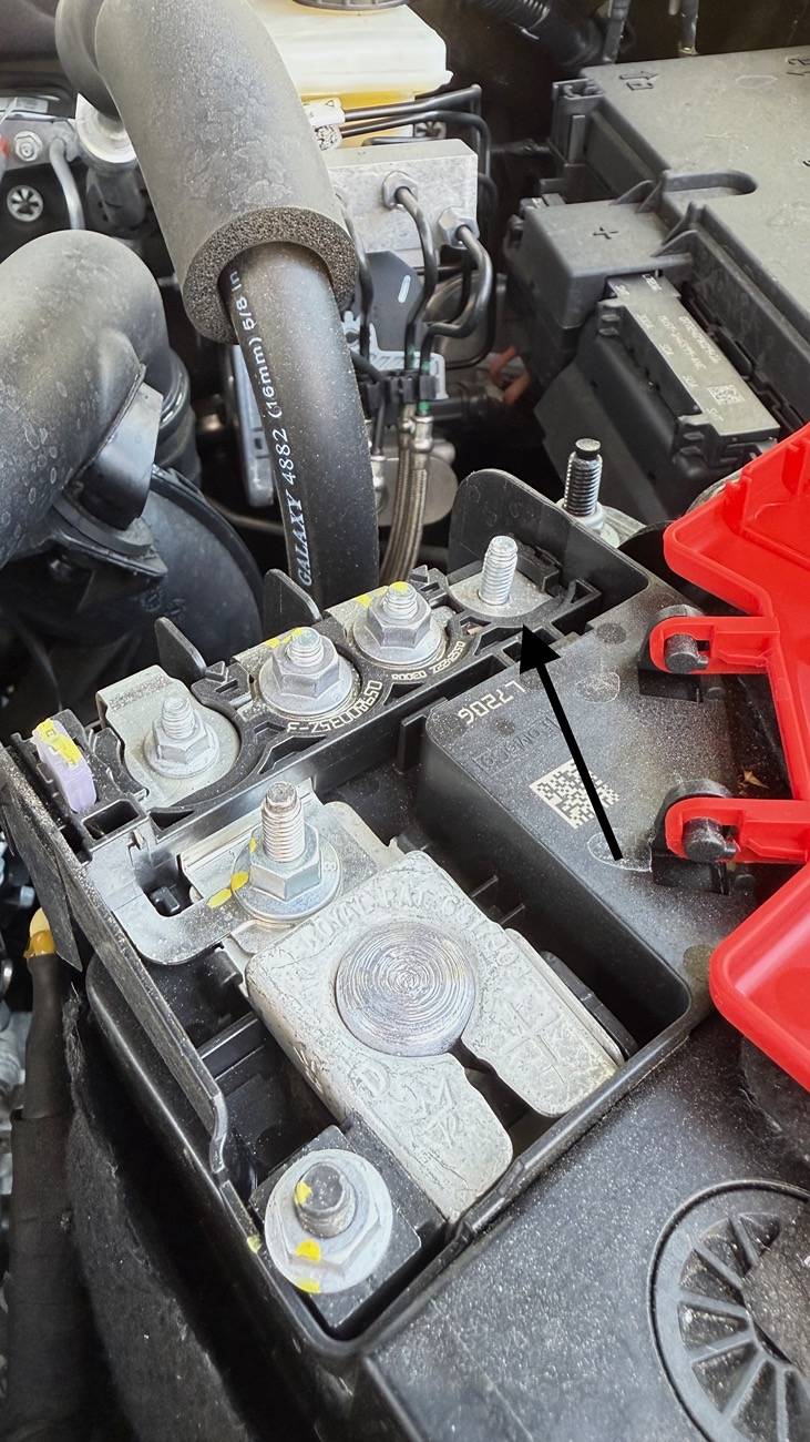 Ford Ranger Two battery related questions. BatteryTerminals1