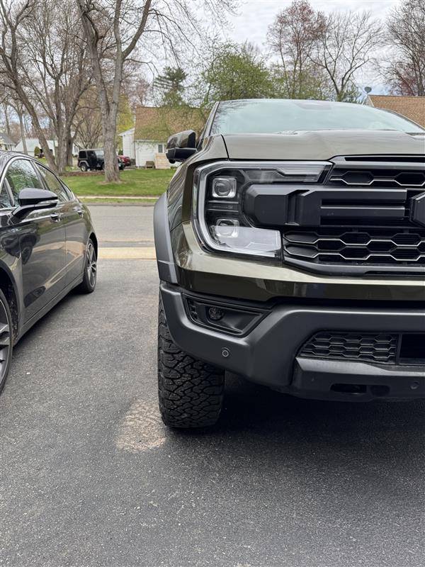Ford Ranger If you get the beadlock wheels on the Ranger Raptor from the factory, are they already spaced? Image (12)