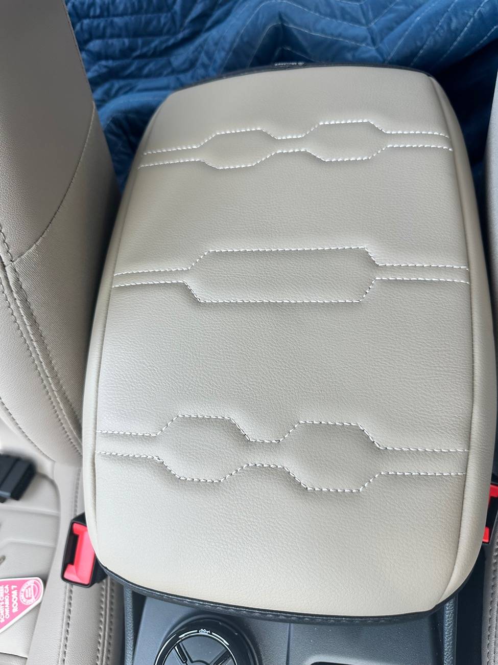Ford Ranger Muslogy Center Console Cover IMG_7001