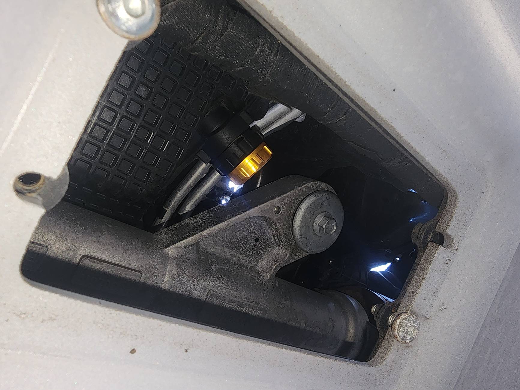 Ford Ranger Ronin Oil Drain Plug installed on '25 Ranger Raptor (Fitment Concerns) 20241122_115540
